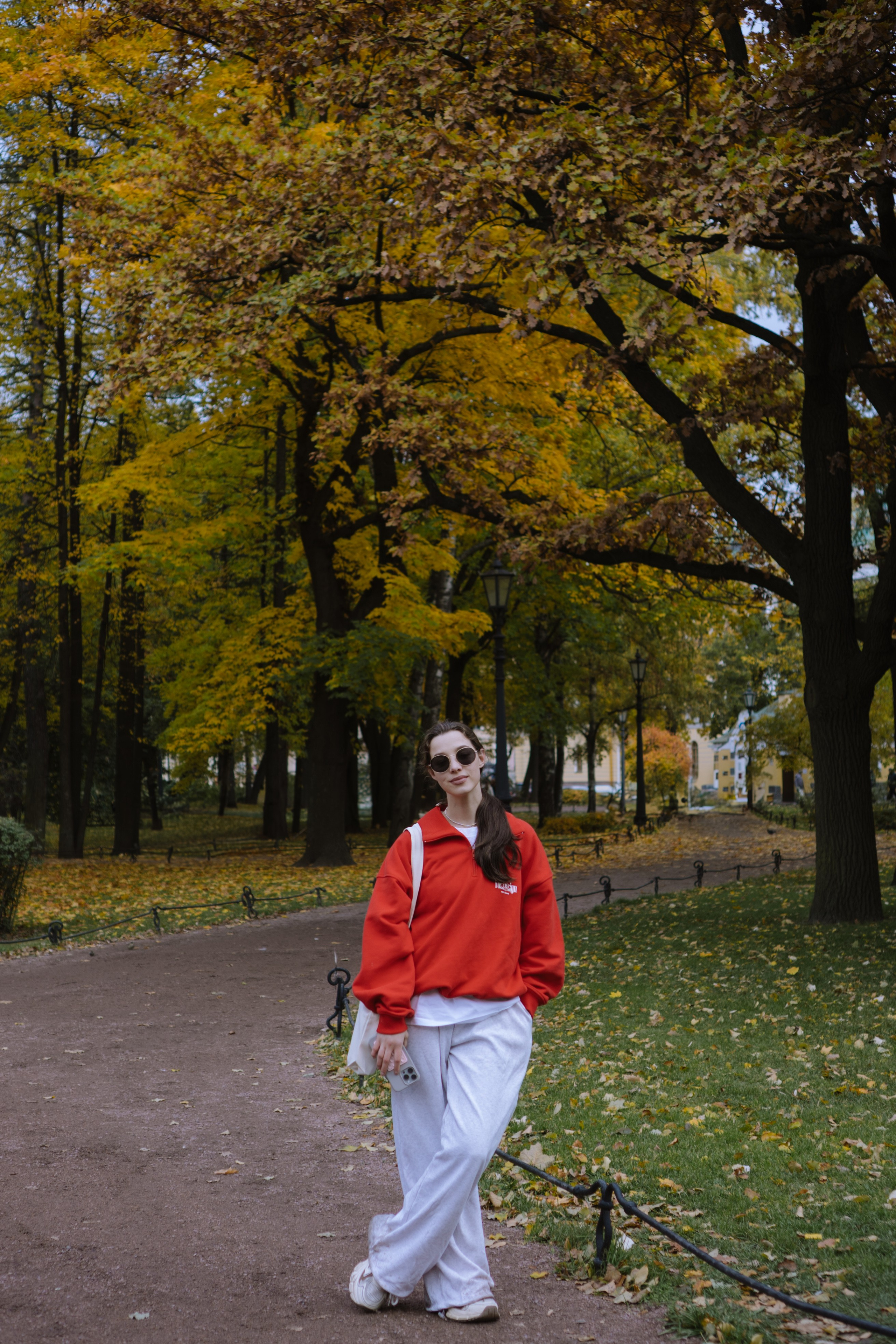 Прогулка по осеннему городу. Профессиональный фотограф, Санкт-Петербург — Виктория Богомолова