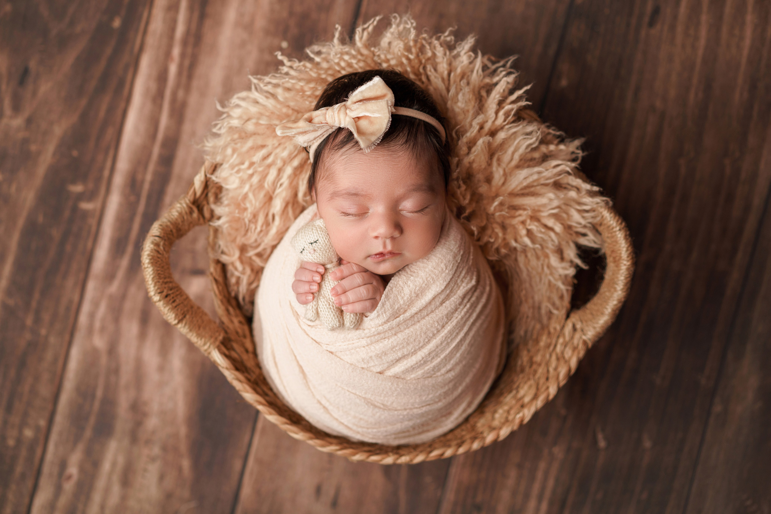 Фотосессия новорожденных | Галерея трогательных кадров малышей в стиле newborn. Фотосессия новорожденных в Москве и Московской области | Профессиональный фотограф newborn — Татьяна Иванова