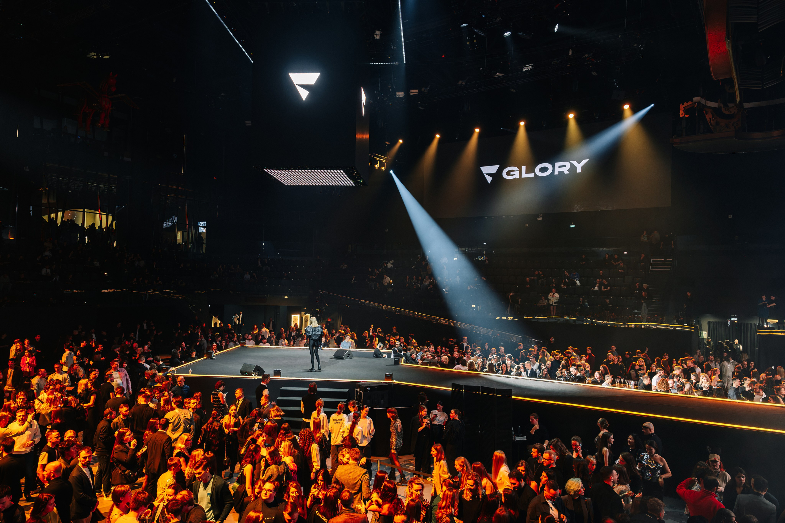 T Bank / Glory Event. @tomrus: Рустам Шагиморданов — фотограф