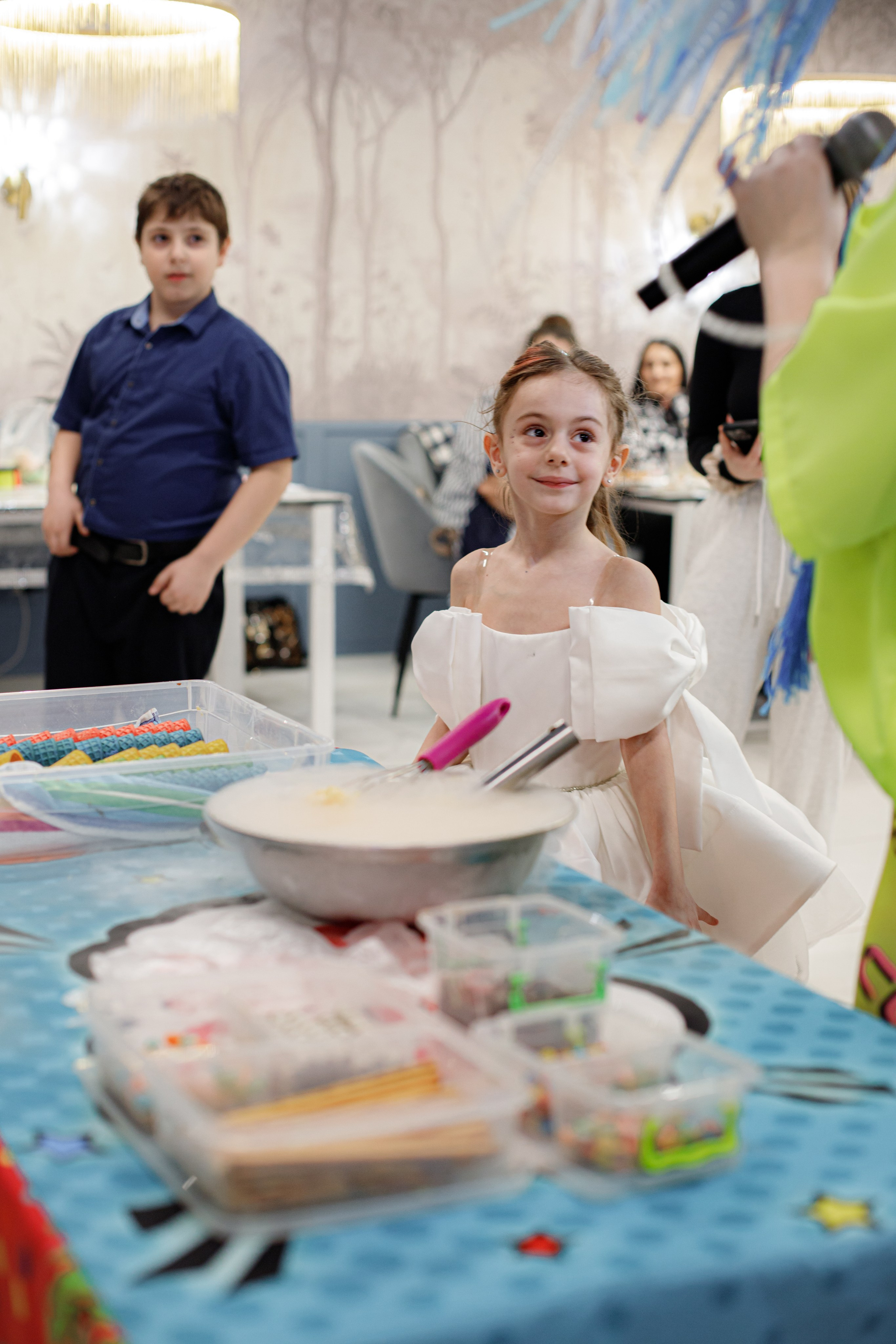 ASIA'S BIRTHDAY PARTY. Photokarish