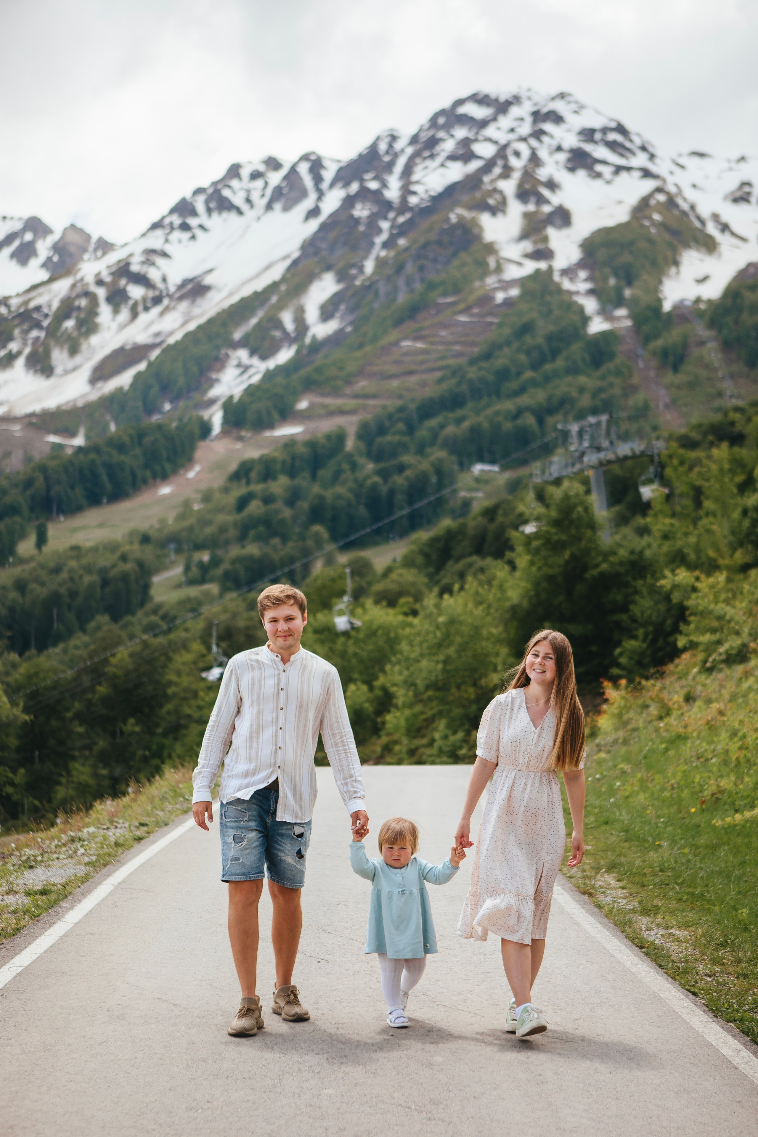 Летние семейные грезы. Семейный и свадебный фотограф Сочи Адлер Сириус Красная поляна