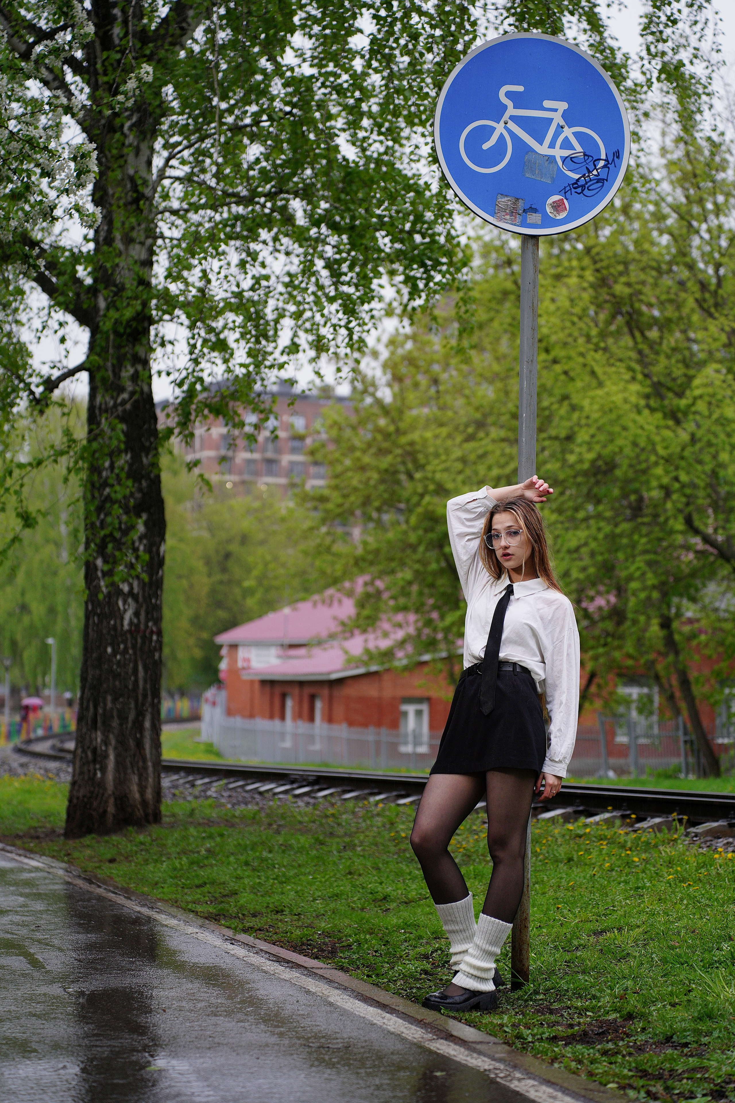 Оля Яблоня. Pupov.png