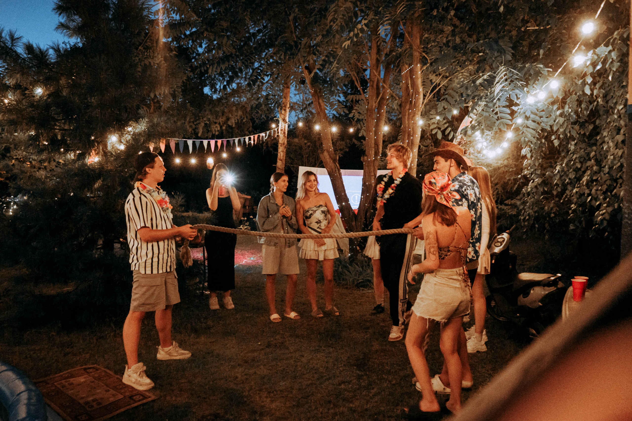 Гавайская вечеринка. Кир Анисин. Режиссер & фотограф