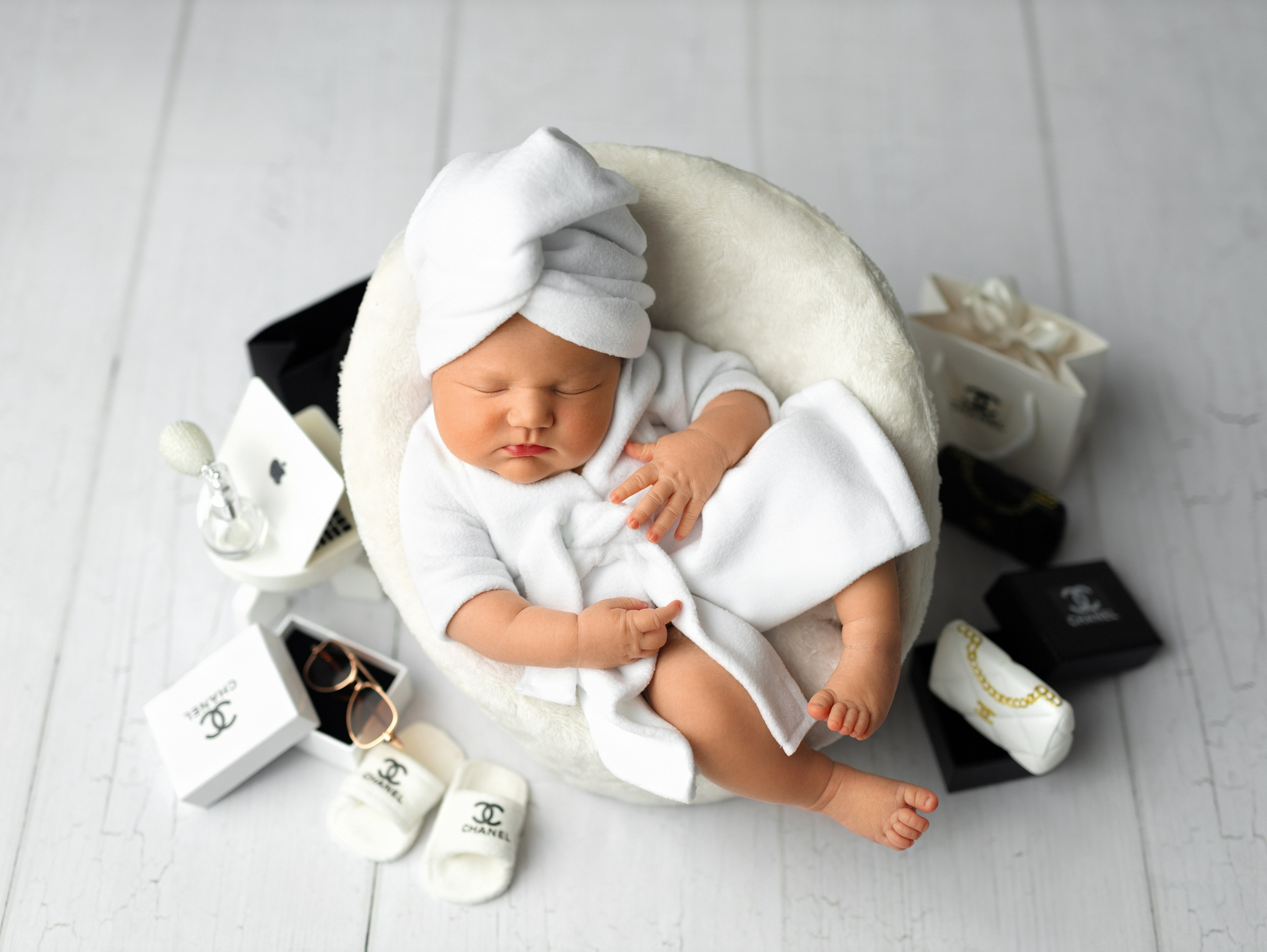 Newborn. Фотограф новорождённых в Казани Нейля Гильмутдинова ньюборн