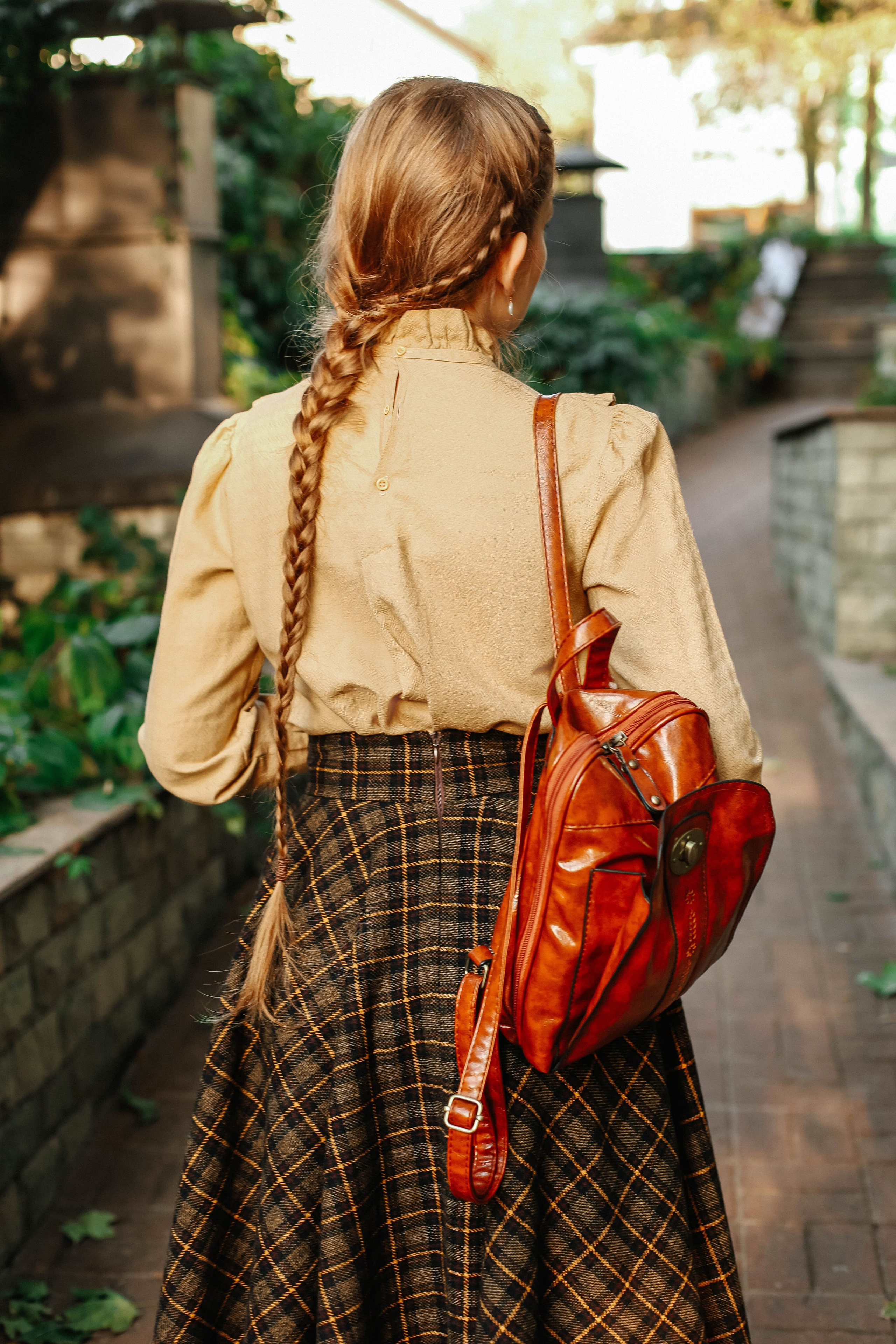Женская осеняя винтажная фотосессия в Москве. Свадебный и семейный фотограф в Москве