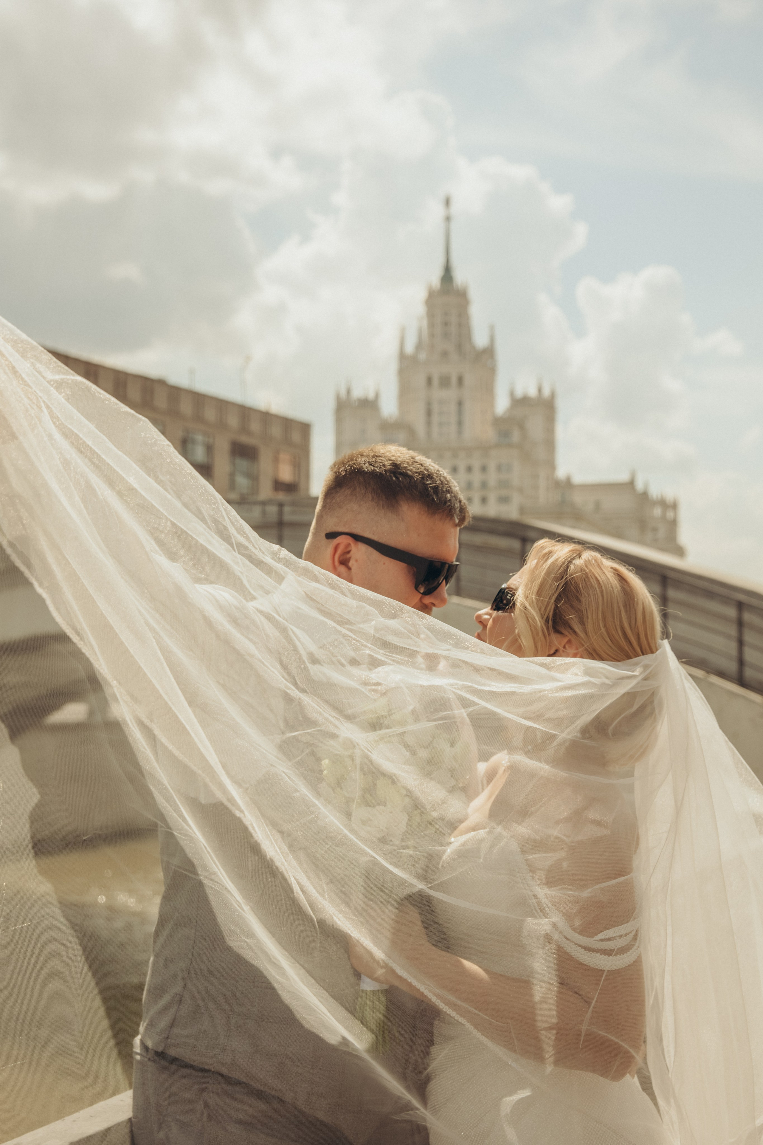 Тессинский мост свадьба. Свадебный и семейный фотограф Москва и Московская область