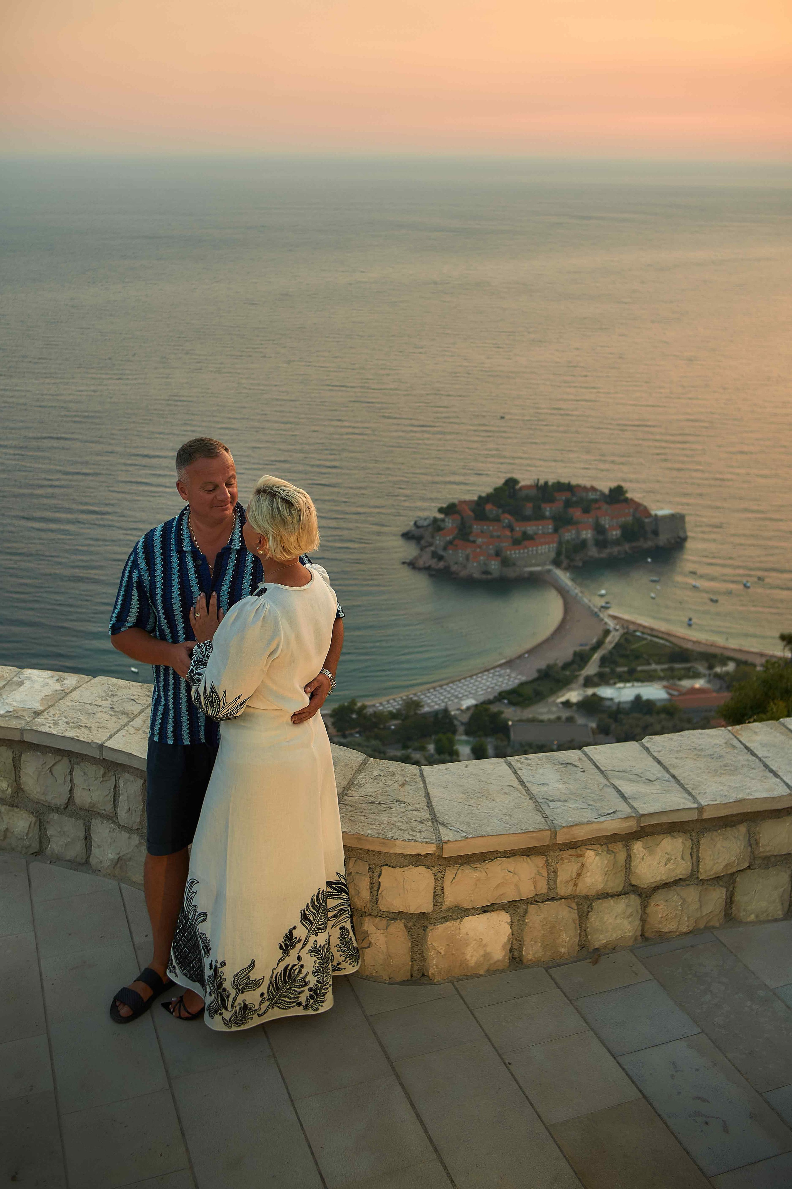 Романтическая фотосессия в Свети-Стефан | Черногория