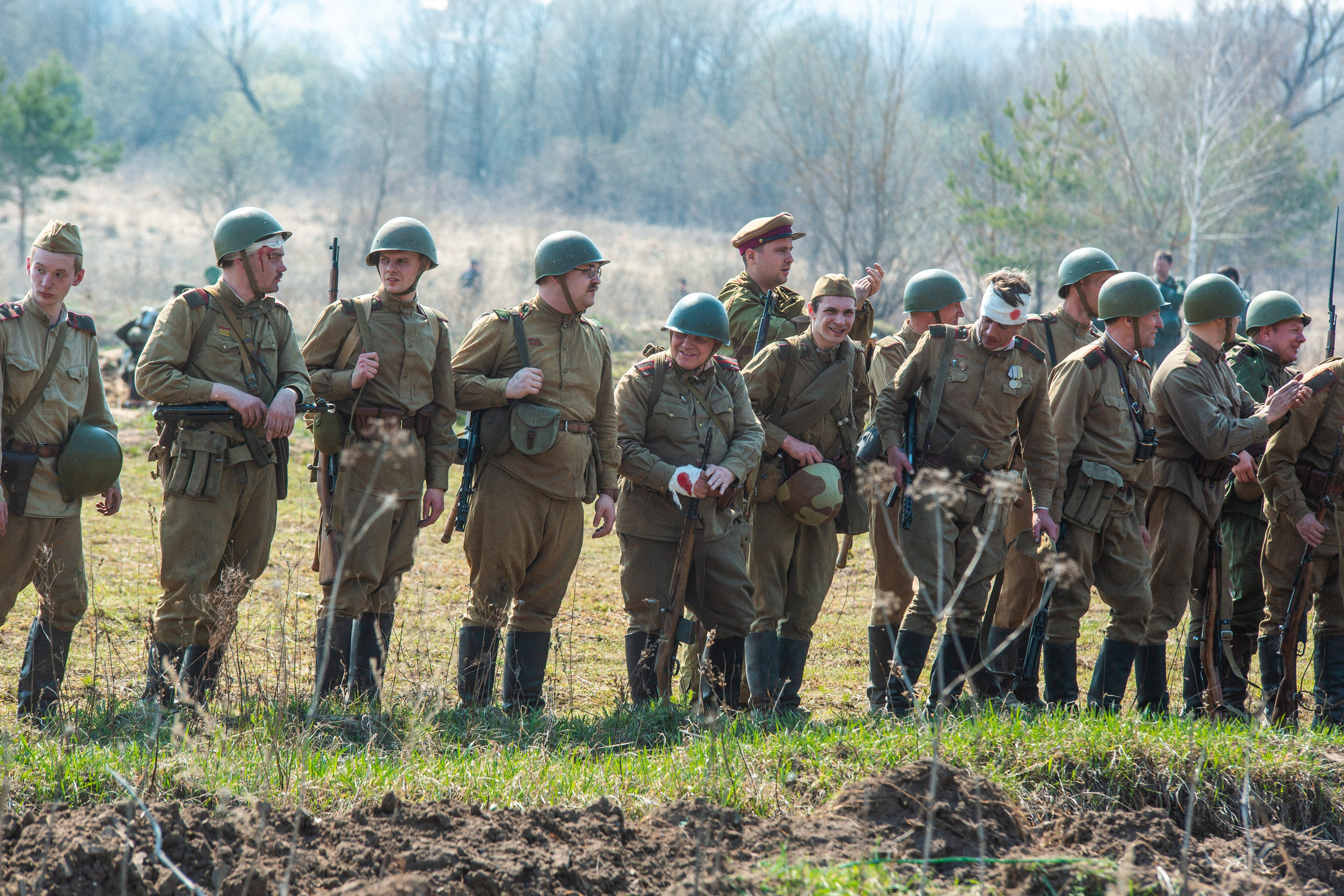 РЕКОНСТРУКЦИЯ БОЯ — ВОВ — БИТВА ЗА ГОРОД. Профессиональный фотограф в Мценске и Орловской области