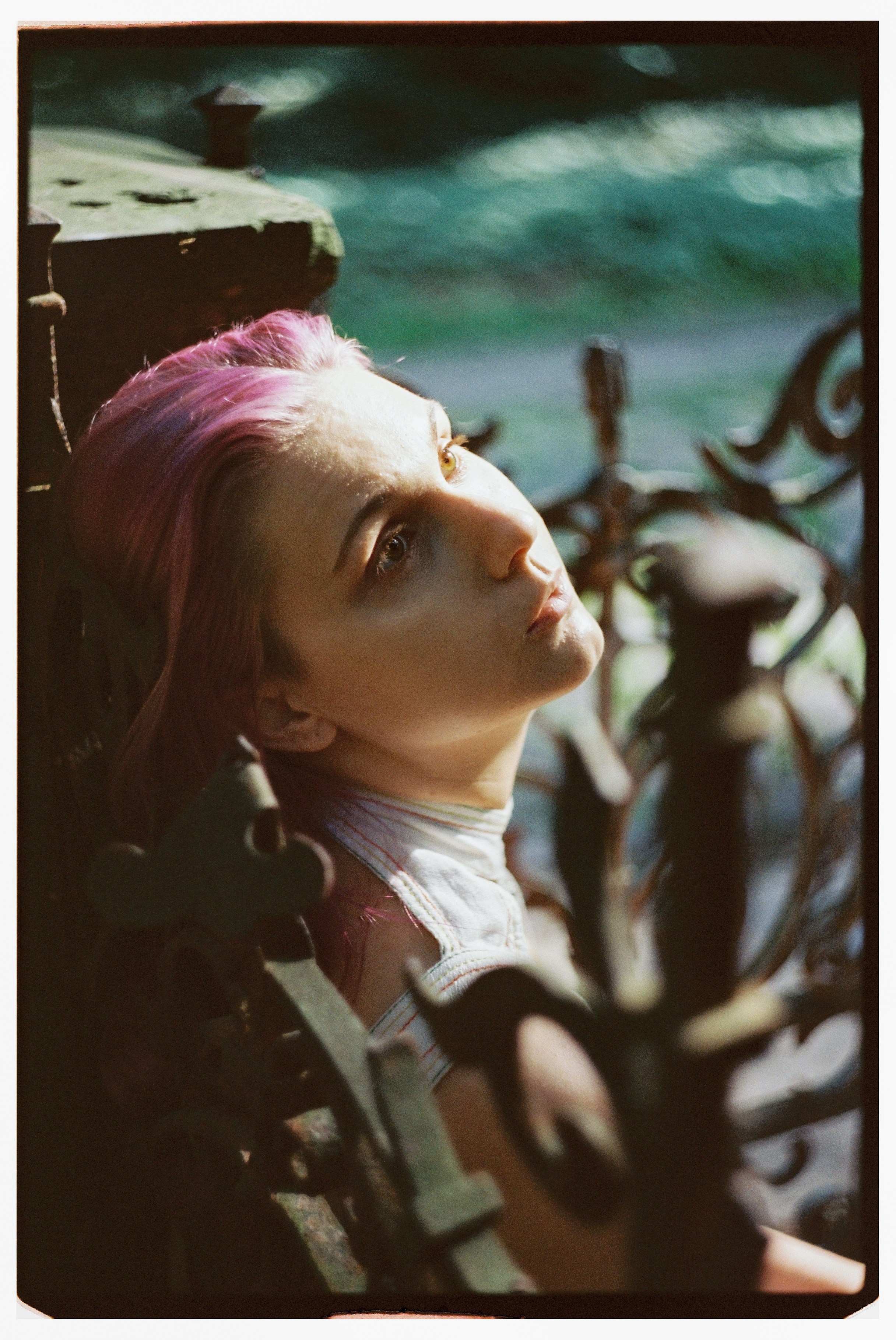 Фотосессия на Лютеранском кладбище на пленку для Кати в Санкт-Петербурге. Светлана Гопанюк. Портретный фотограф. Санкт-Петербург. СПб