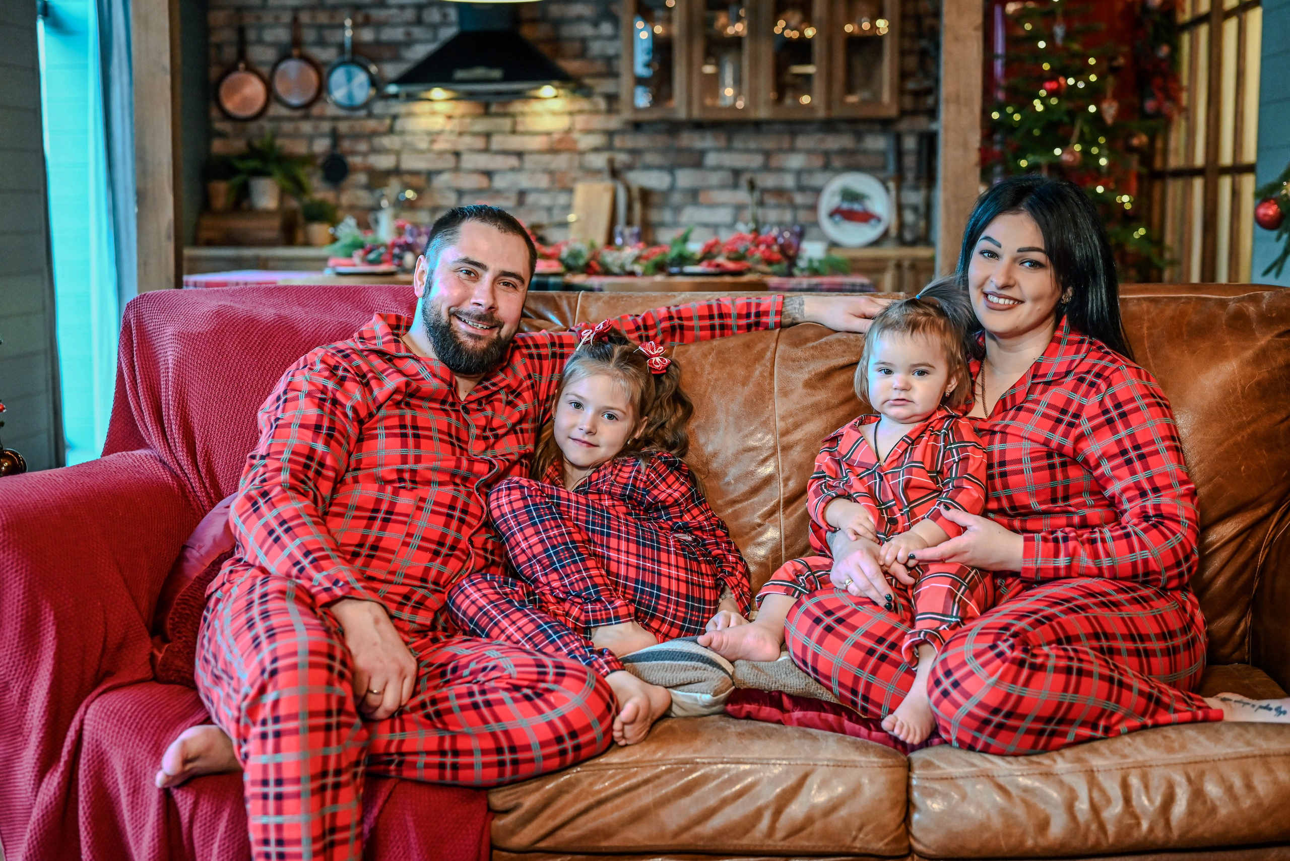 Леонида с семьёй в Шале. Семейный и детский фотограф Москва