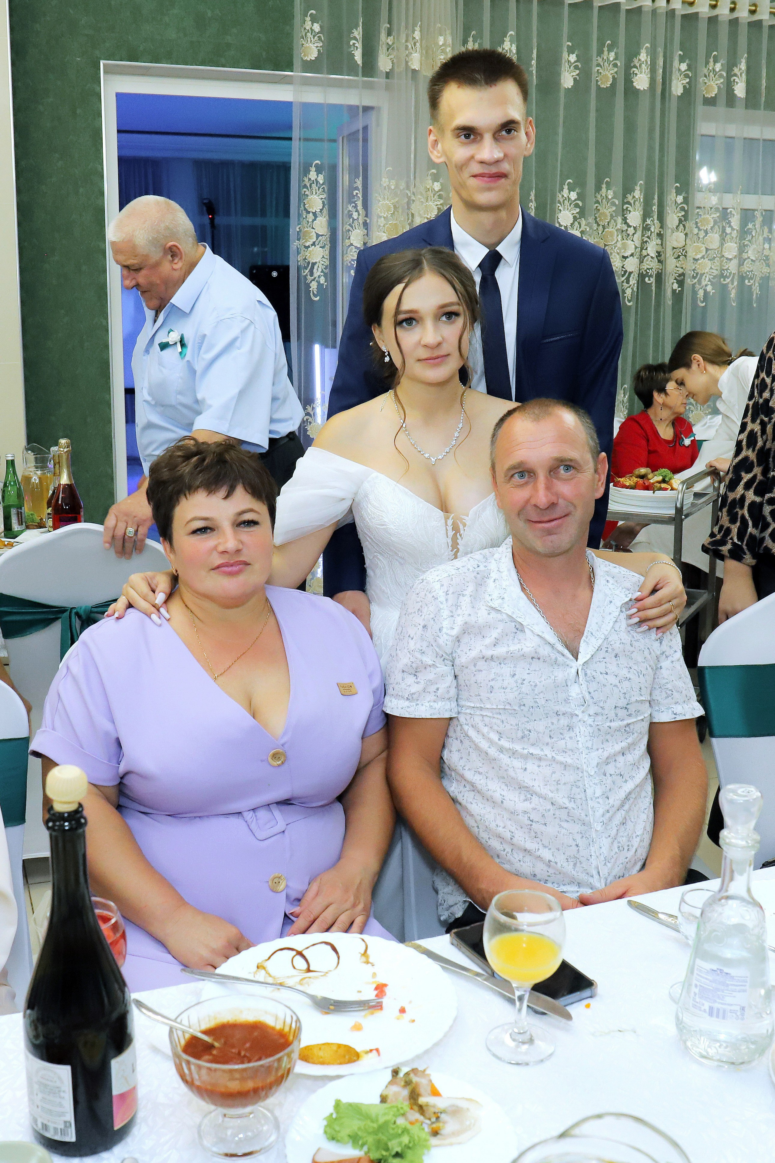 Видеограф и Фотограф на свадьбу в Краснодаре