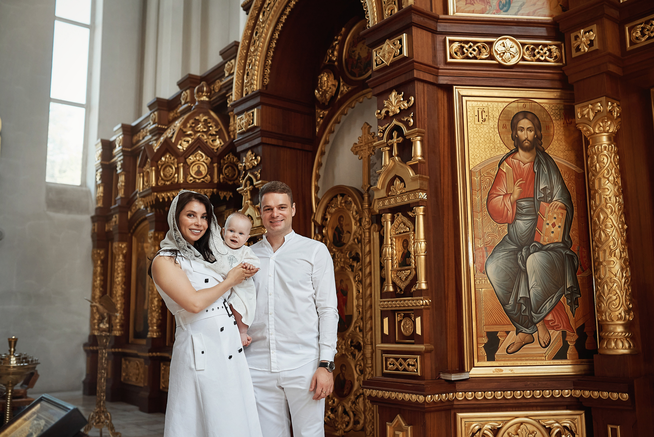 Крещение Миланы_Храм Дмитрия Ростовского. Семейный фотограф в Ростове-на-Дону Татьяна Литвинова