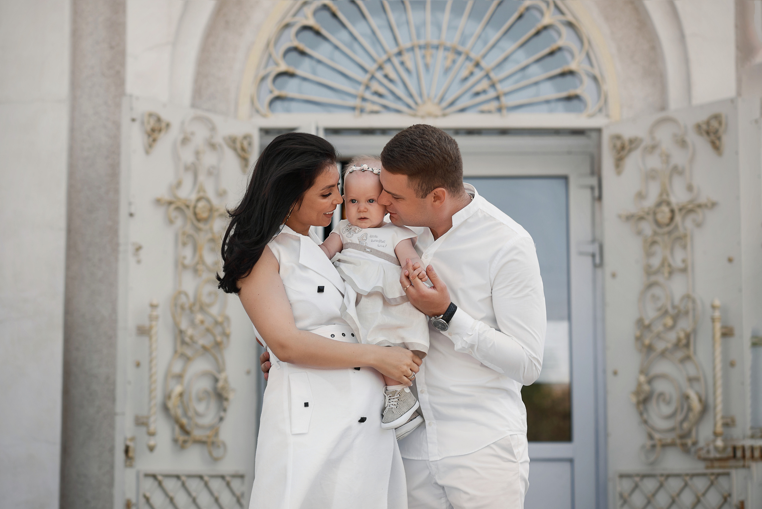 Крещение Миланы_Храм Дмитрия Ростовского. Семейный фотограф в Ростове-на-Дону Татьяна Литвинова