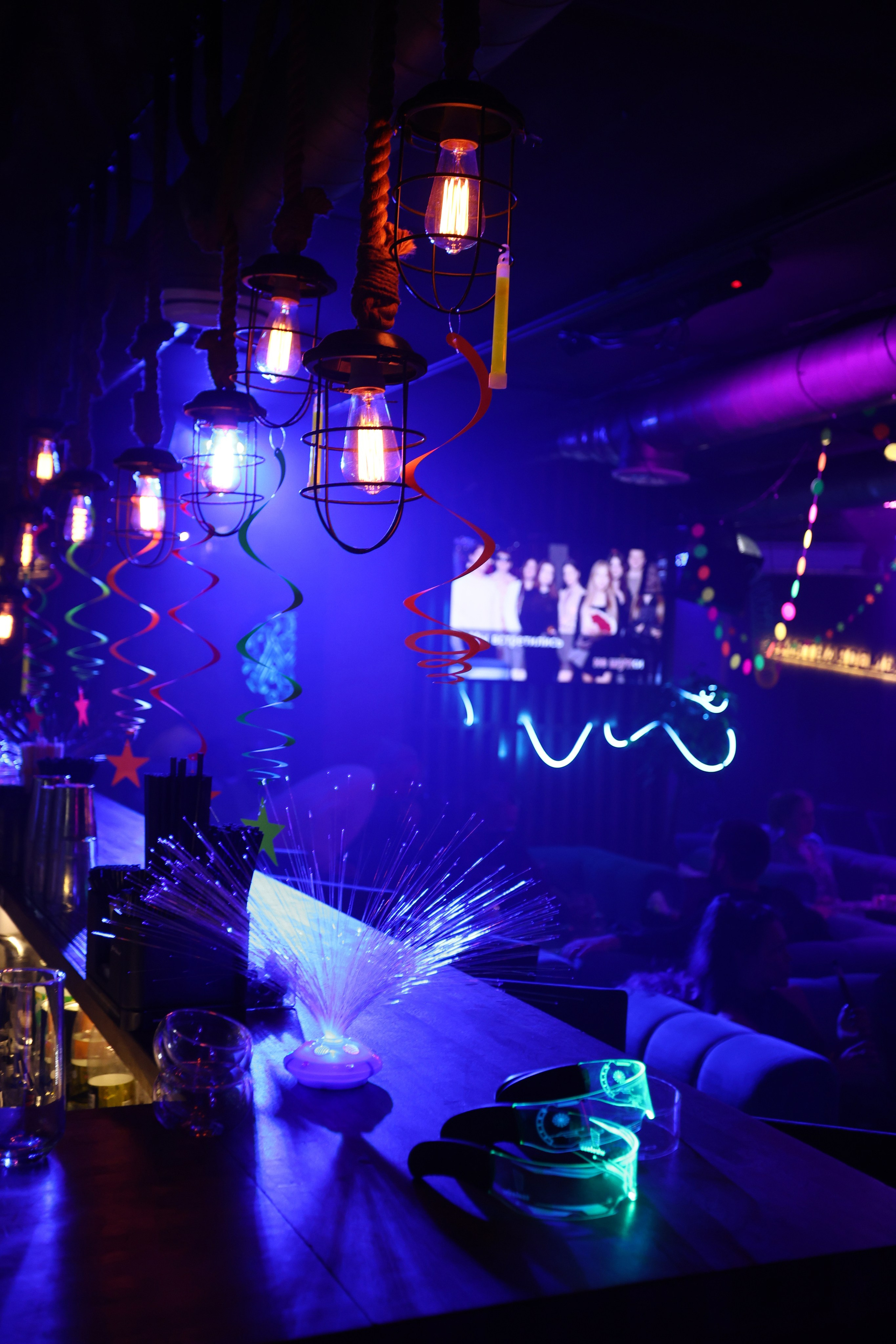 Neon Party 01.08.25. Мята Спортивная — Кальянная, караоке, бар в Минске