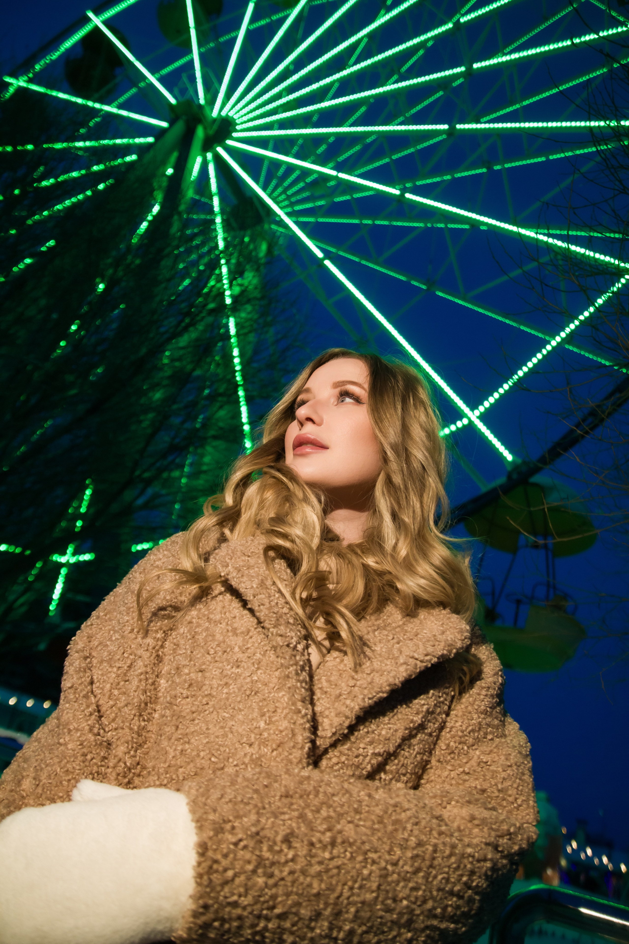 Морозный день. Женский портрет и немного больше в Санкт-Петербурге