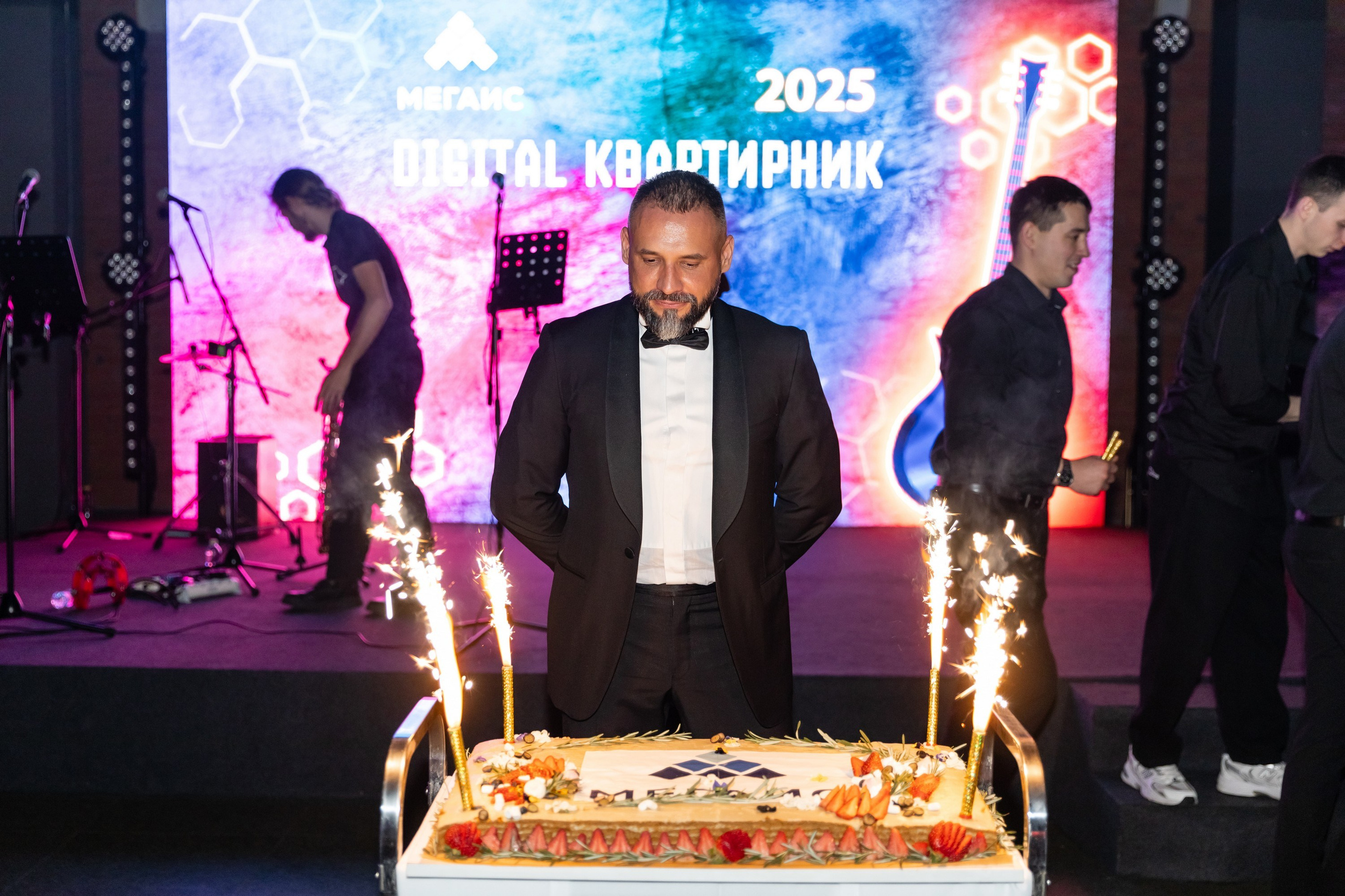 Квартирник МЕГАИС. Свадебный фотограф Москва