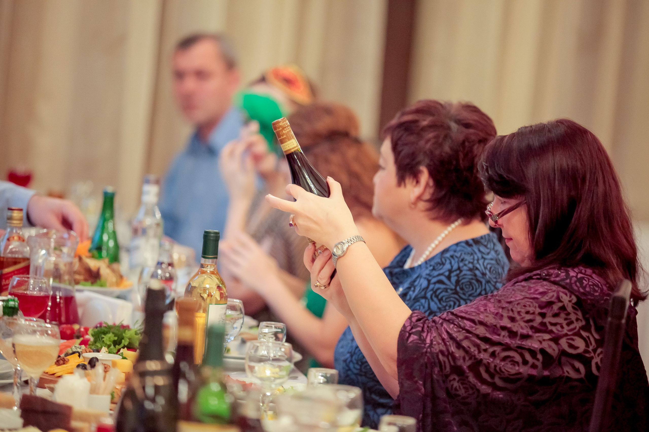 Корпоратив. Max Matvich and Victoria Basova are professionals in their field