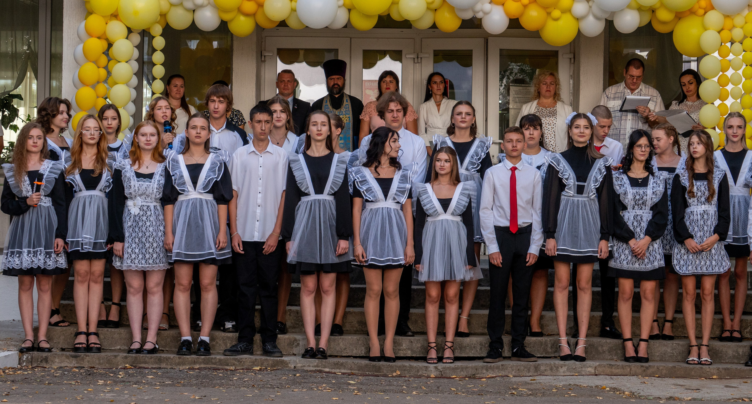 Сборные со школ. Фотограф в РФ и ЛНР Юлия Федосеева