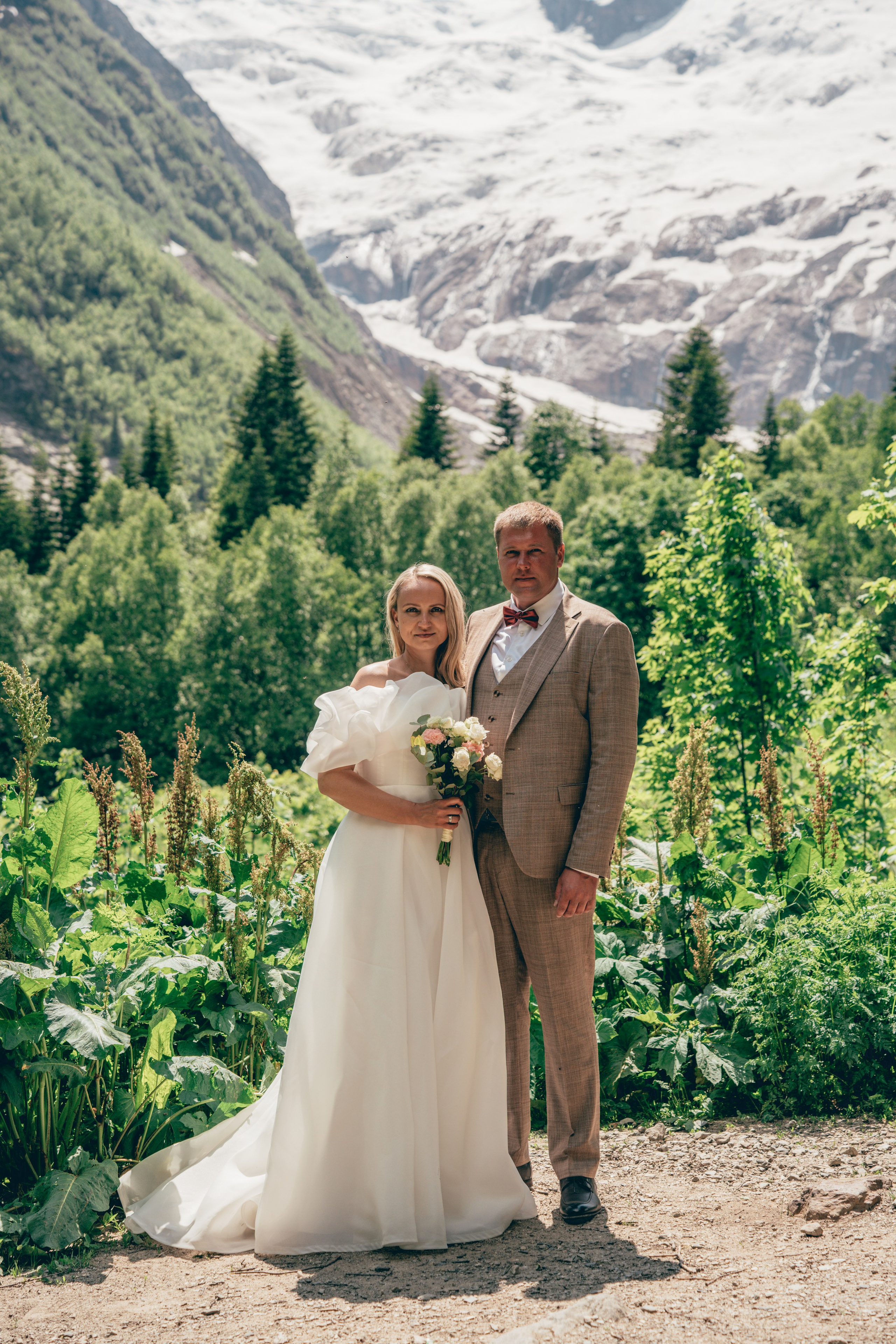 Съемка для брендов одежды КМВ Пятигорск, Железноводск, Ессентуки, Кисловодск Архыз Домбай Фотосессия. Фотограф КМВ|ГОРЫ Пятигорск Железноводск Ессентуки Кисловодск Домбай Архыз Эльбрус