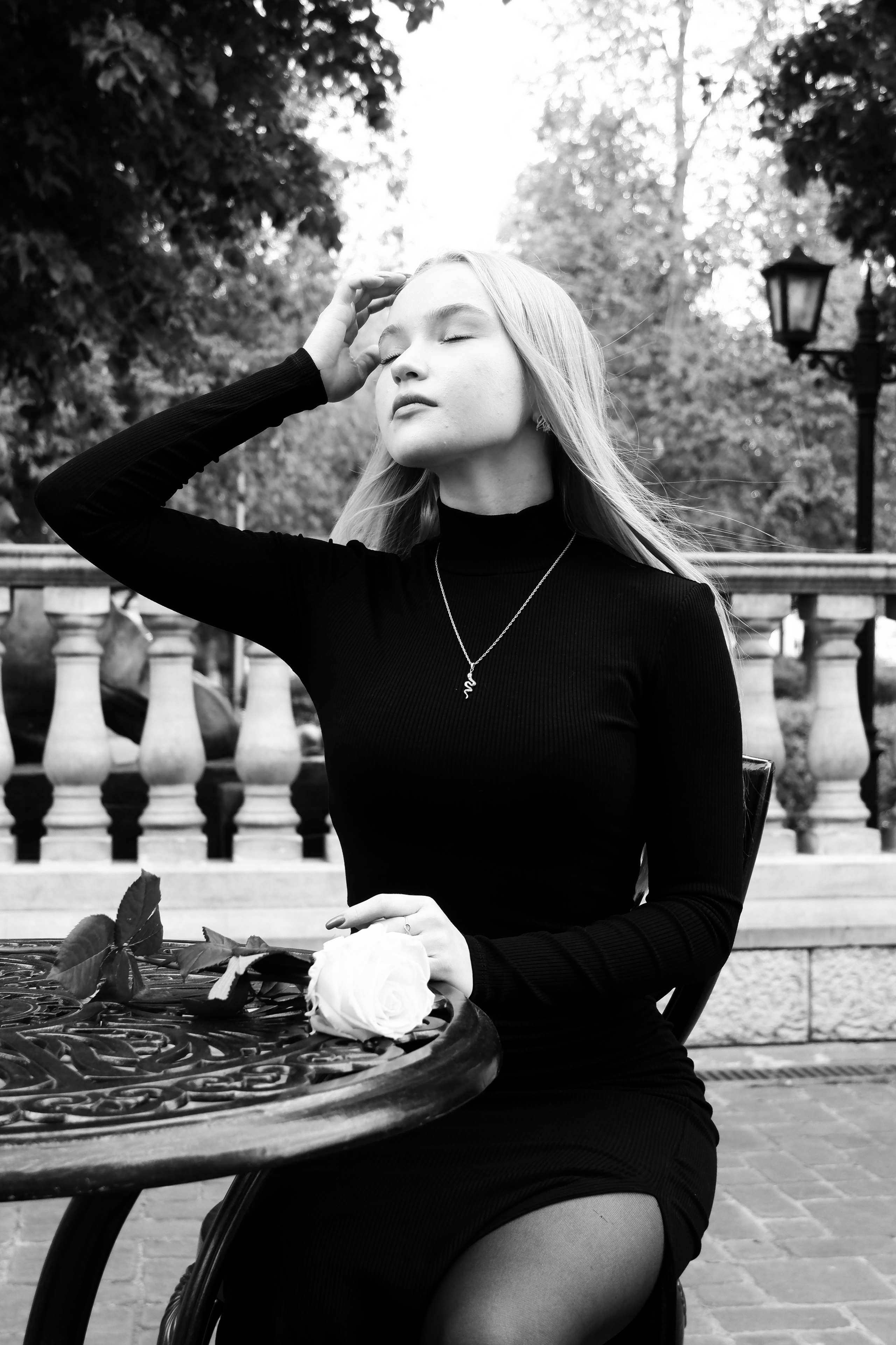 Нежная как роза. Прогулка с красавицей Ксюшей. Фотограф в Норильске Наташа Фаби