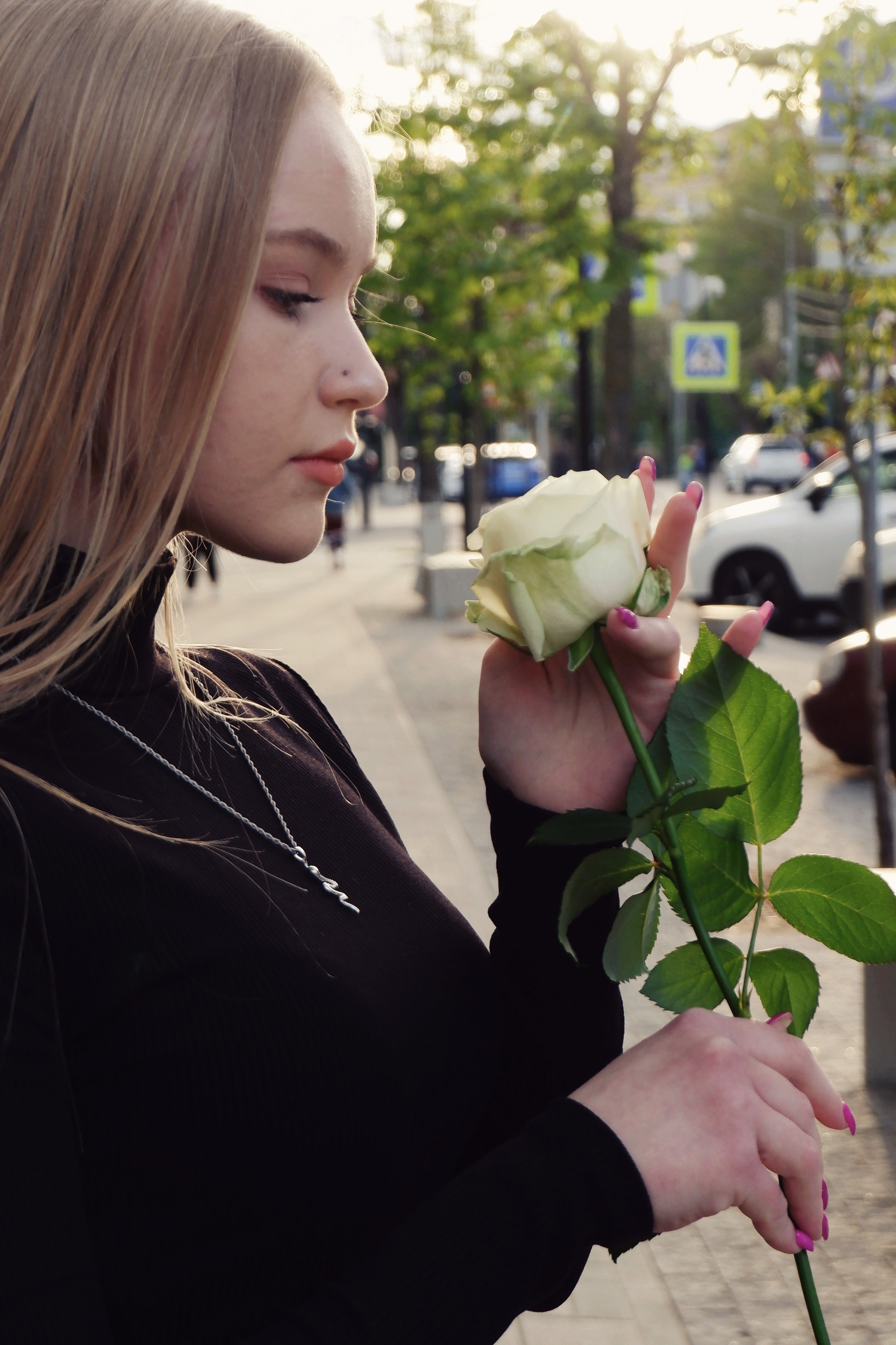 Нежная как роза. Прогулка с красавицей Ксюшей. Фотограф в Норильске Наташа Фаби