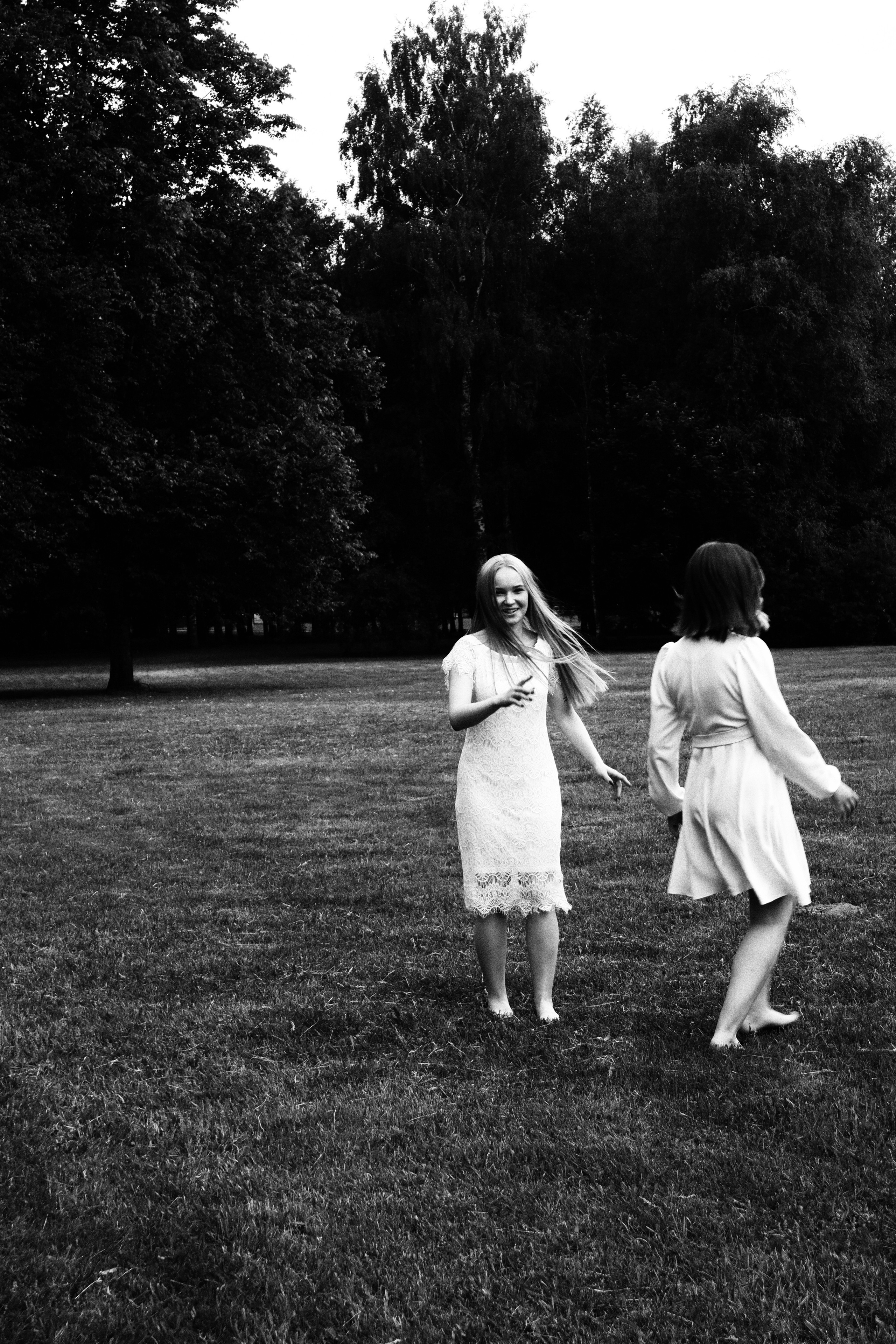 Летняя прогулка Ксюша и Рина. Фотограф в Норильске Наташа Фаби