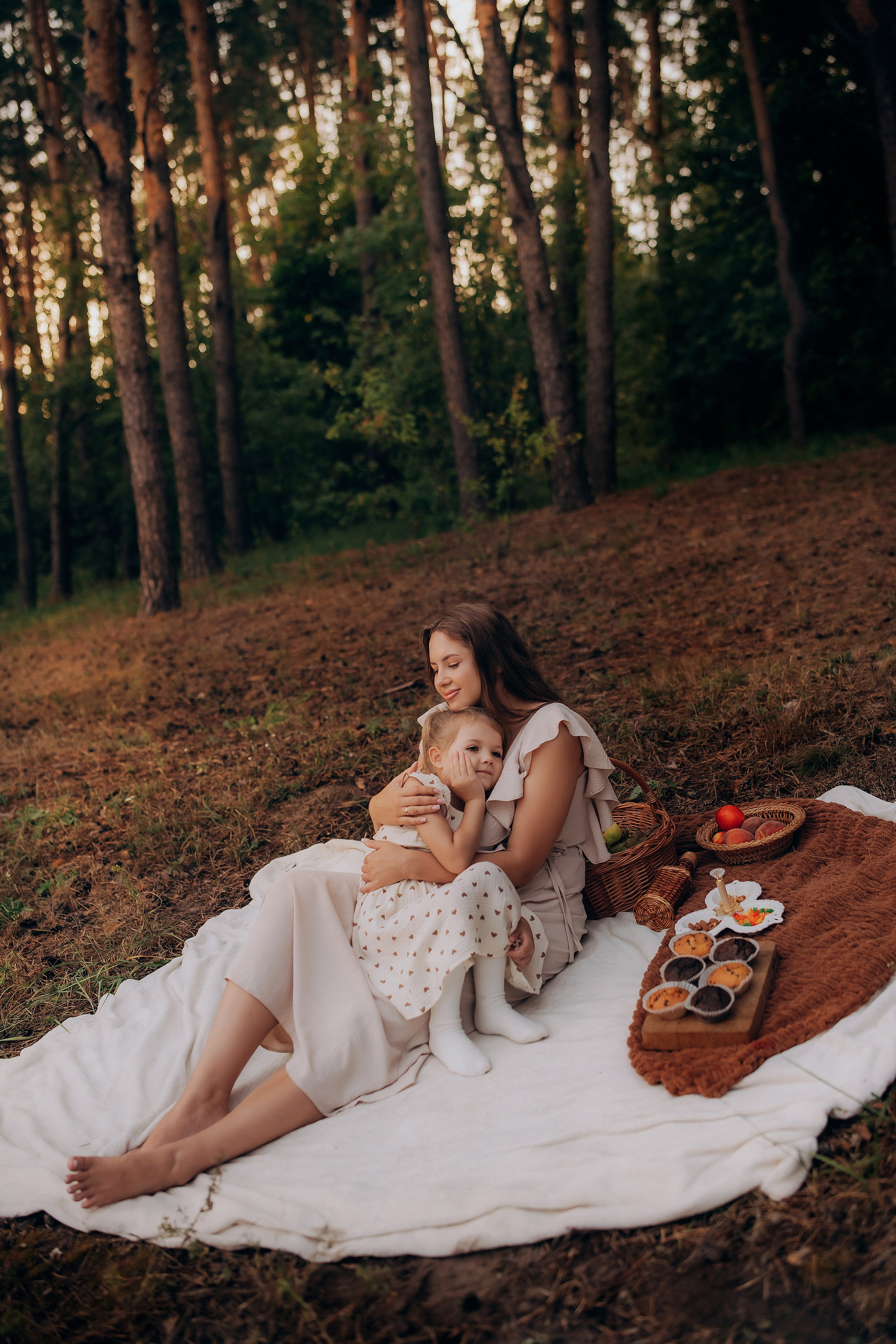 Семейная история в лесу. Фотограф Юлия Стрыгина