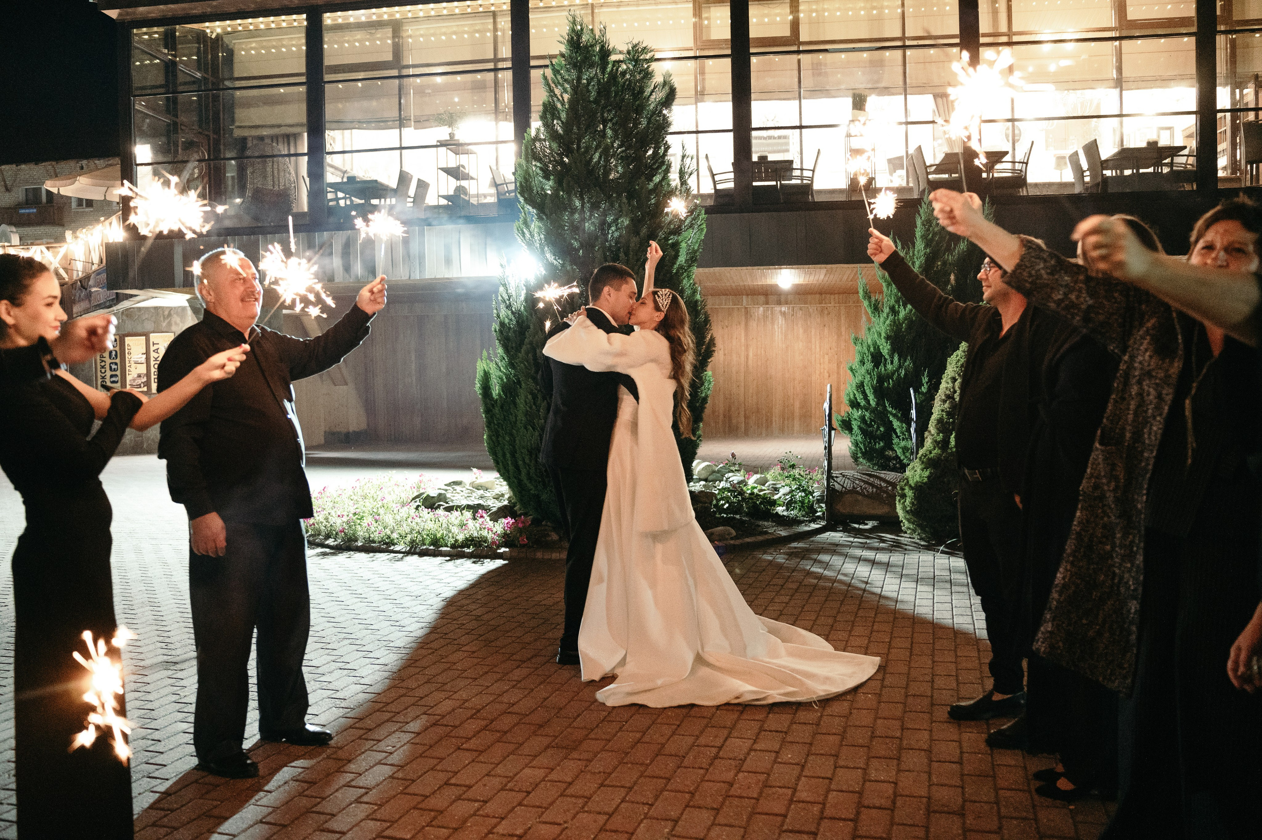 Горная свадьба Рината и Регины (09.09.24). Свадебный и travel фотограф в Волгограде, Сочи, Домбае, Европе