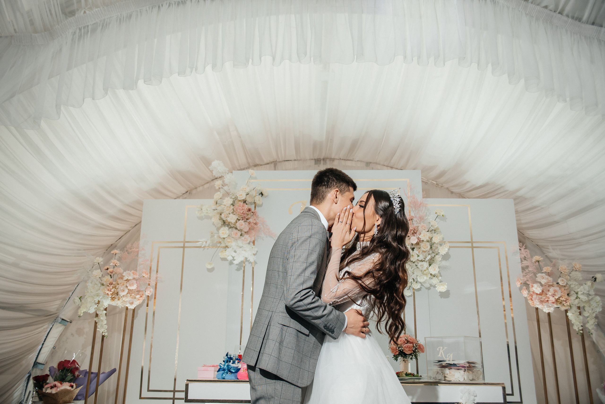 Свадебные фотографии. Свадебный фотограф Уфа, Стерлитамак. Фотограф на свадьбу Лилия Арсланова. Фотограф Лилия Арсланова Уфа Стерлитамак. Свадебные и семейные фотосесссии