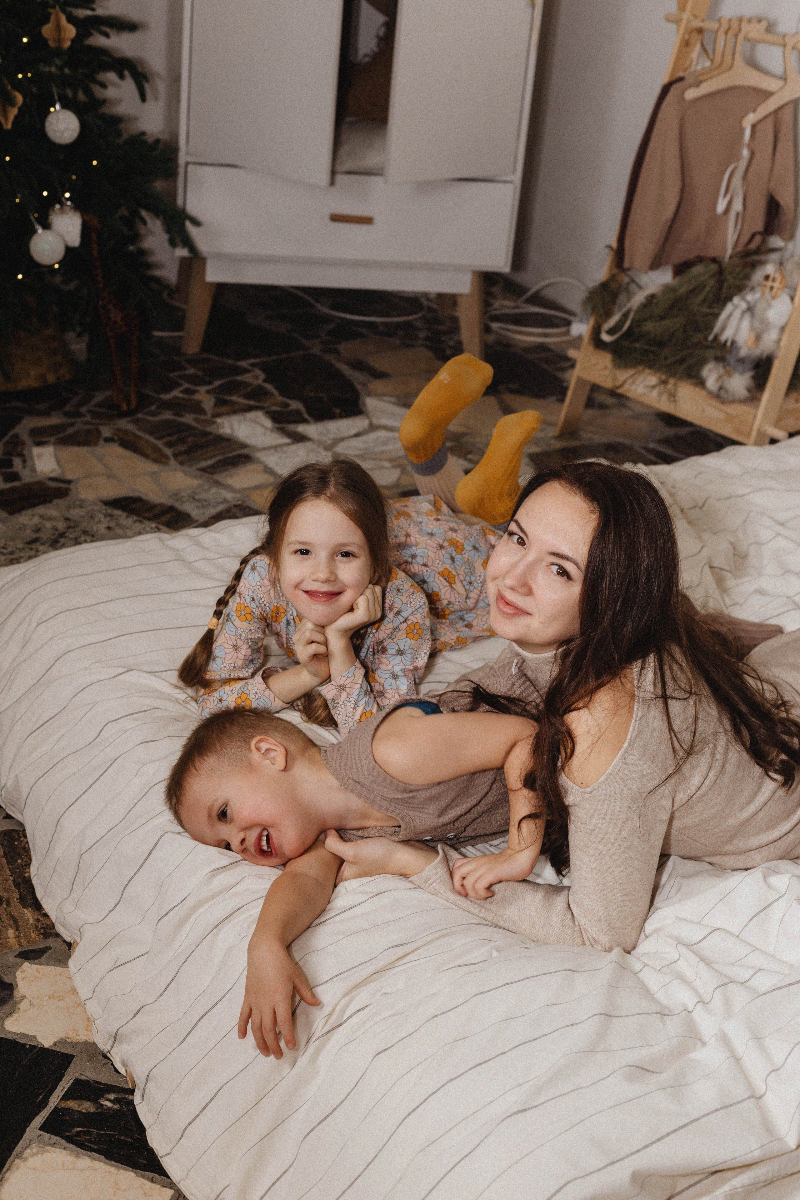 Предновогодние чудеса. Антонина, Саша и Никита. Фотограф в Ростове-на-Дону и Краснодаре Елизавета Киселёва