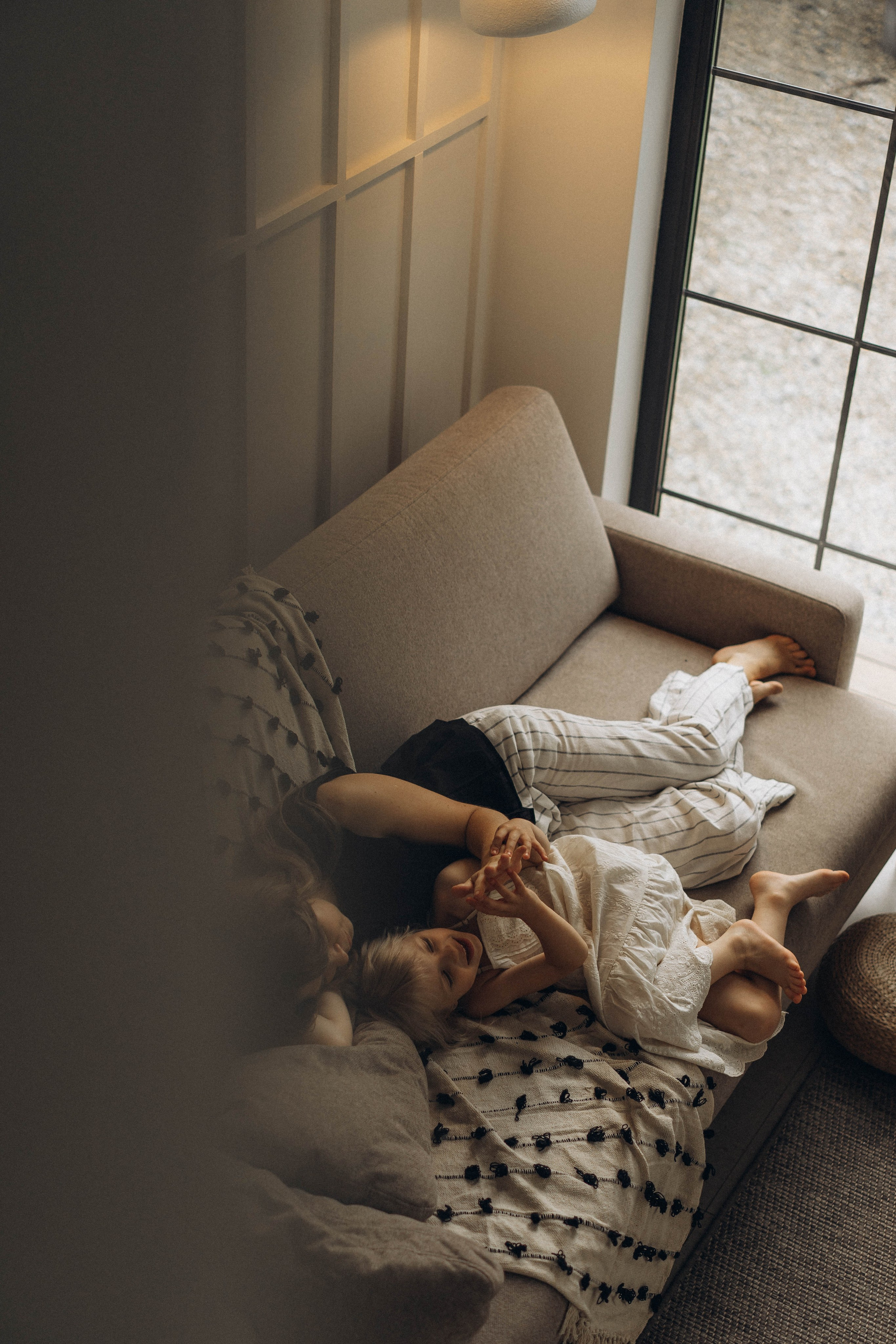 Фотосессия домашняя мама и дочка. Фотограф Екатеринбург Кокшарова Александра