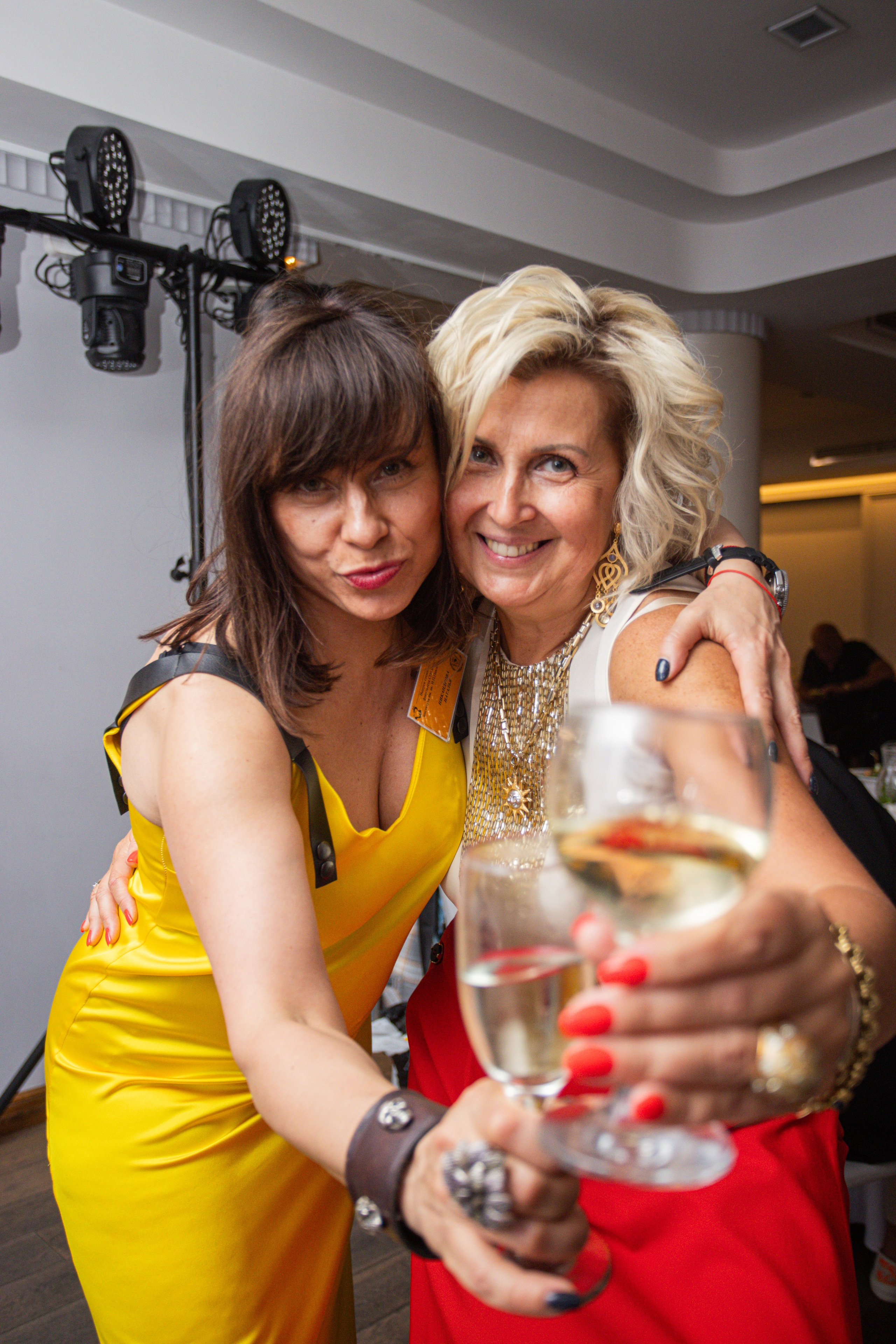 Встреча выпускников. Стоматологи СПб. Семейный фотограф в Вышнем Волочке — Ульяна Иванова | Фотосессии для всей семьи