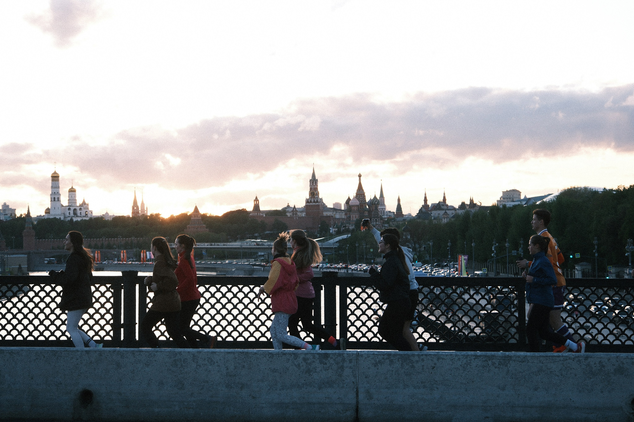 «Сбежим?». M. Neizvestniy — уличная и спортивная фотография