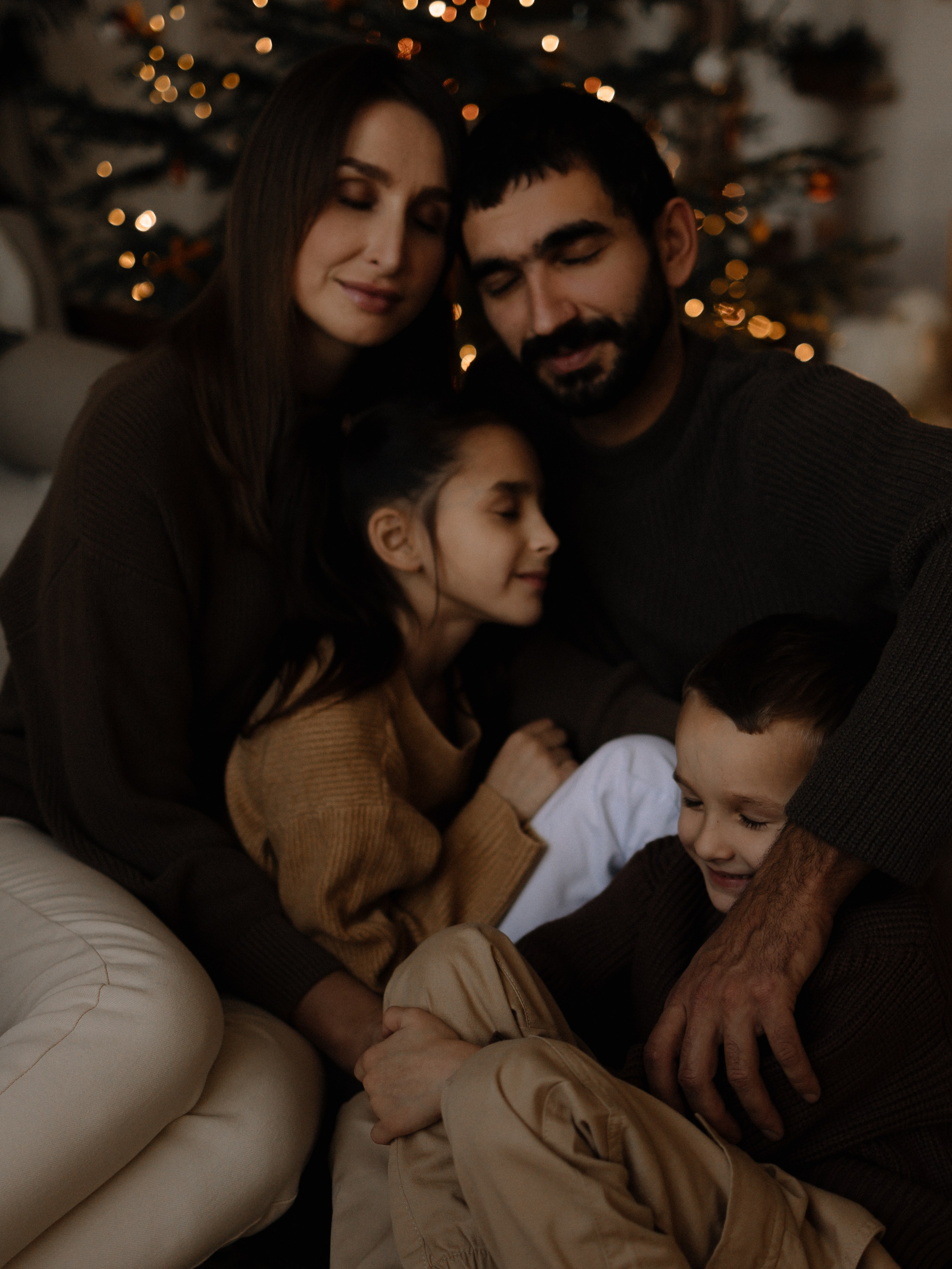 Новогодняя в «Loft Potolok» — 1. Семейный фотограф в Краснодаре Храмова Анна