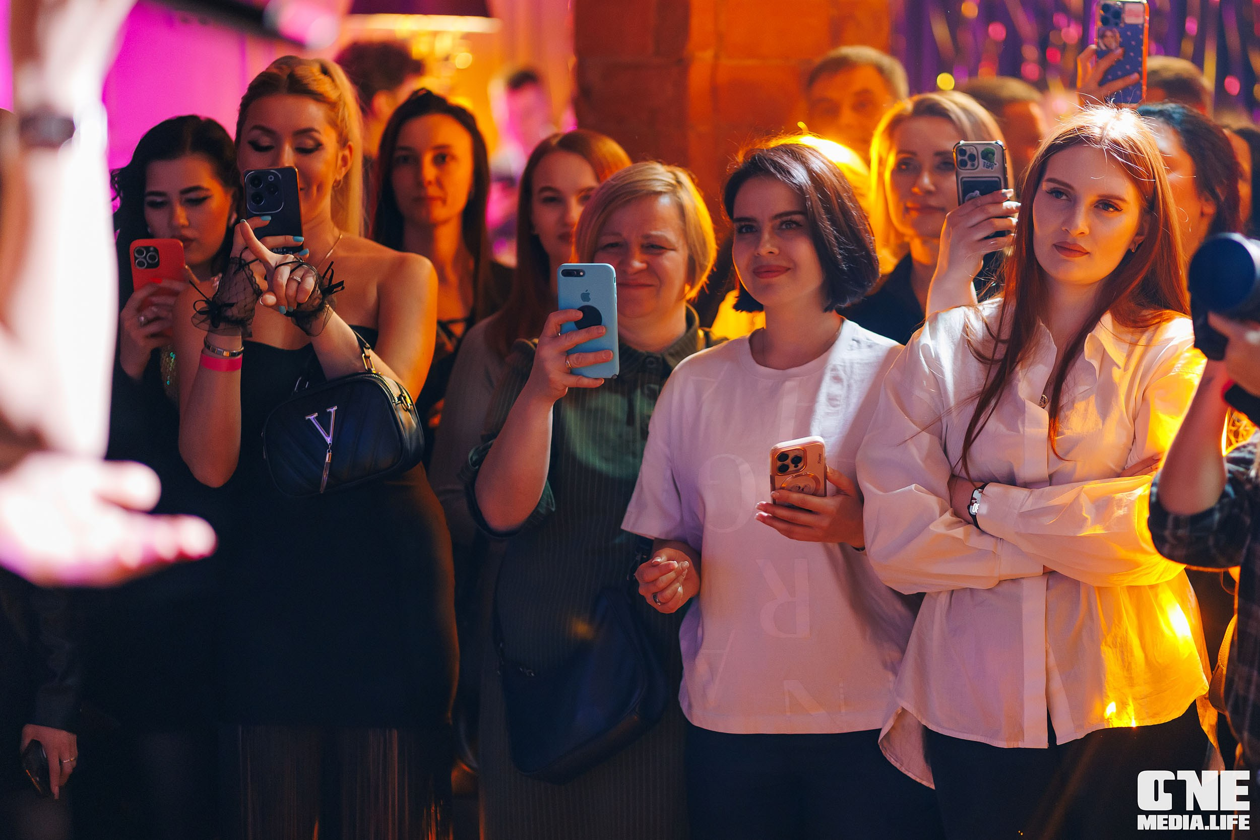 Фоторепортаж из караоке-клуба Белгравия. One Media Life: фоторепортажи, фотоотчеты с мероприятий и заведений