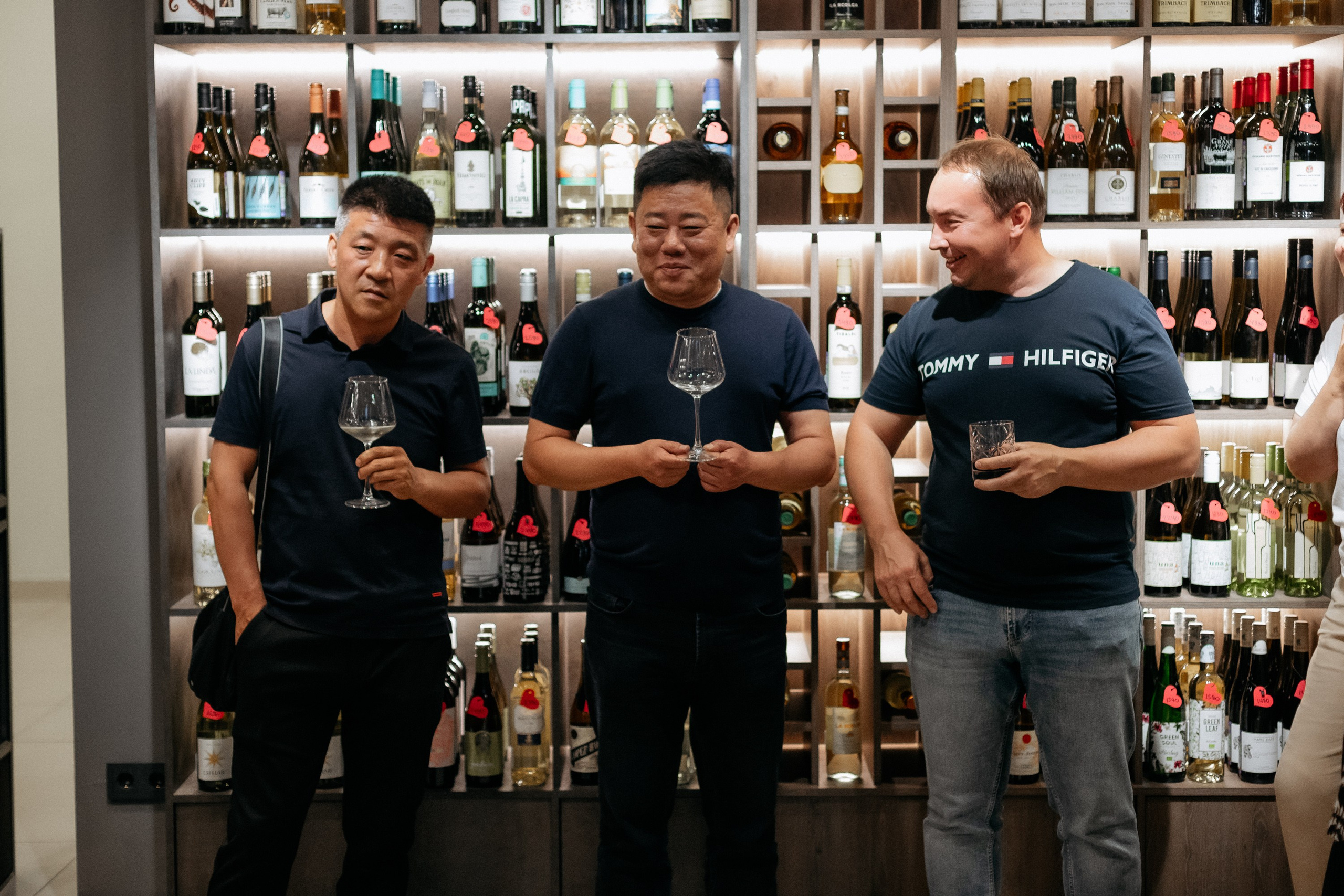 BY SIMPLE ВИНОТЕКА — ОТКРЫТИЕ. СВОИ. ФОТООТЧЕТЫ-СОБЫТИЯ-МЕСТА