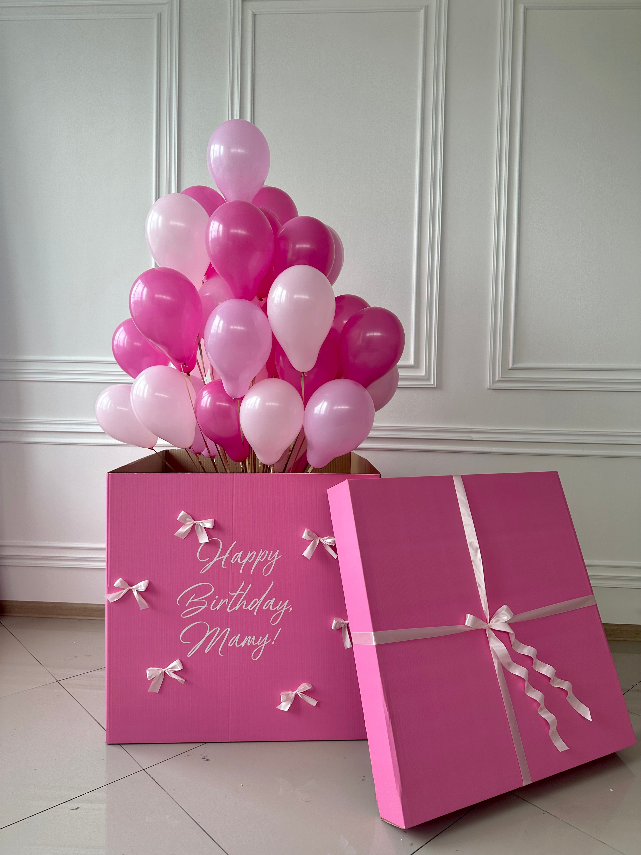Коробки с шарами. Фабрика праздника