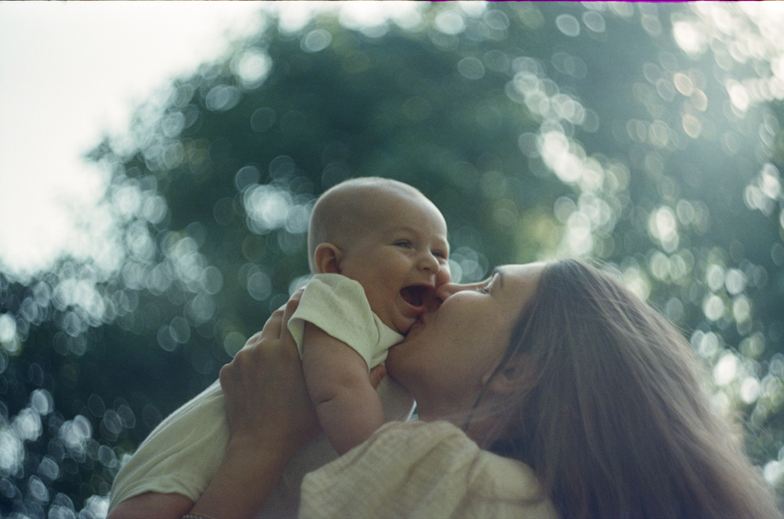 Истории на природе. Настя Оленченко, портретный/семейный фотограф на цифру и плёнку Москва