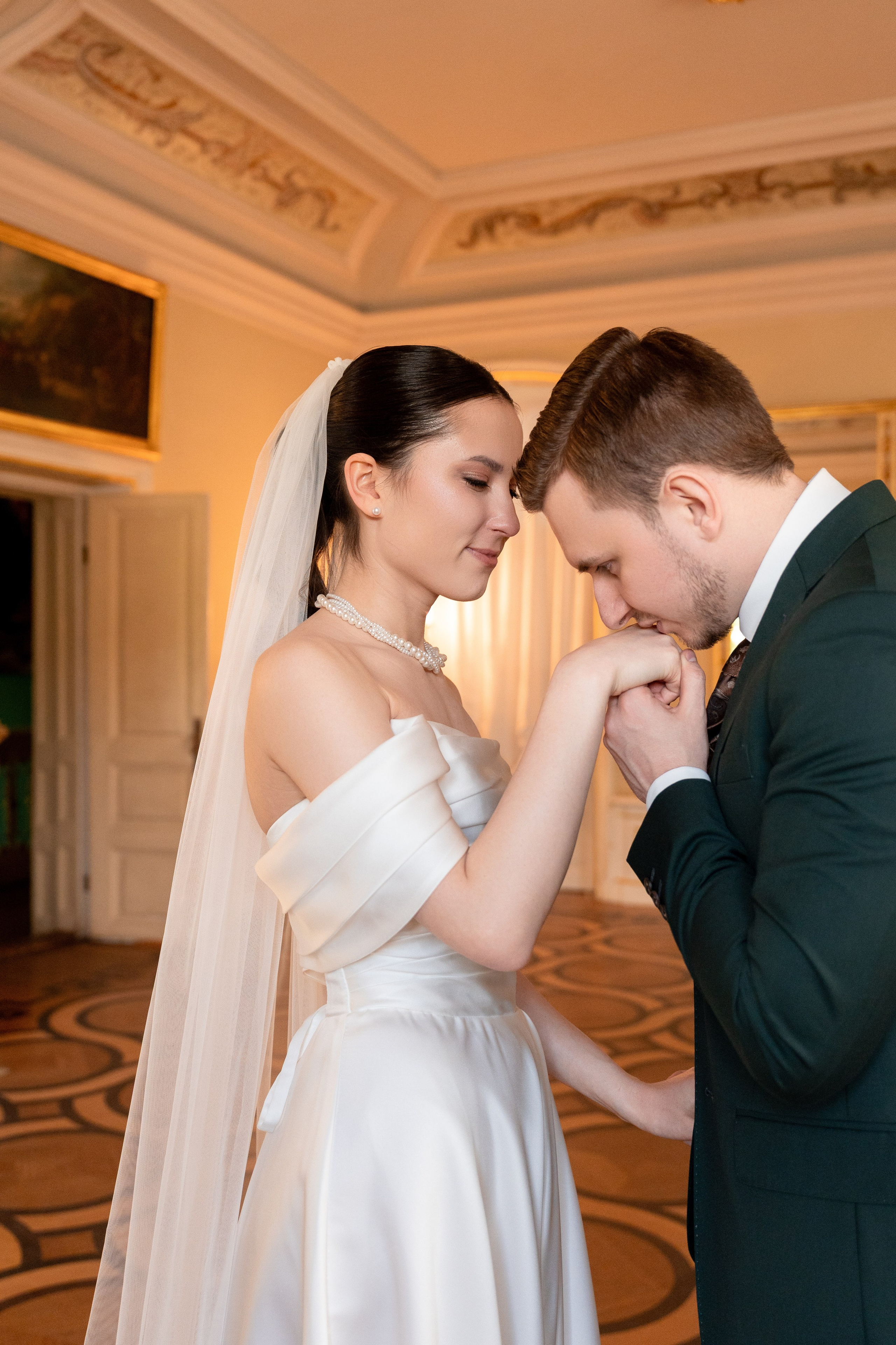 Влад и Илина в Кусково. Свадебный фотограф в Москве Анна Полушина