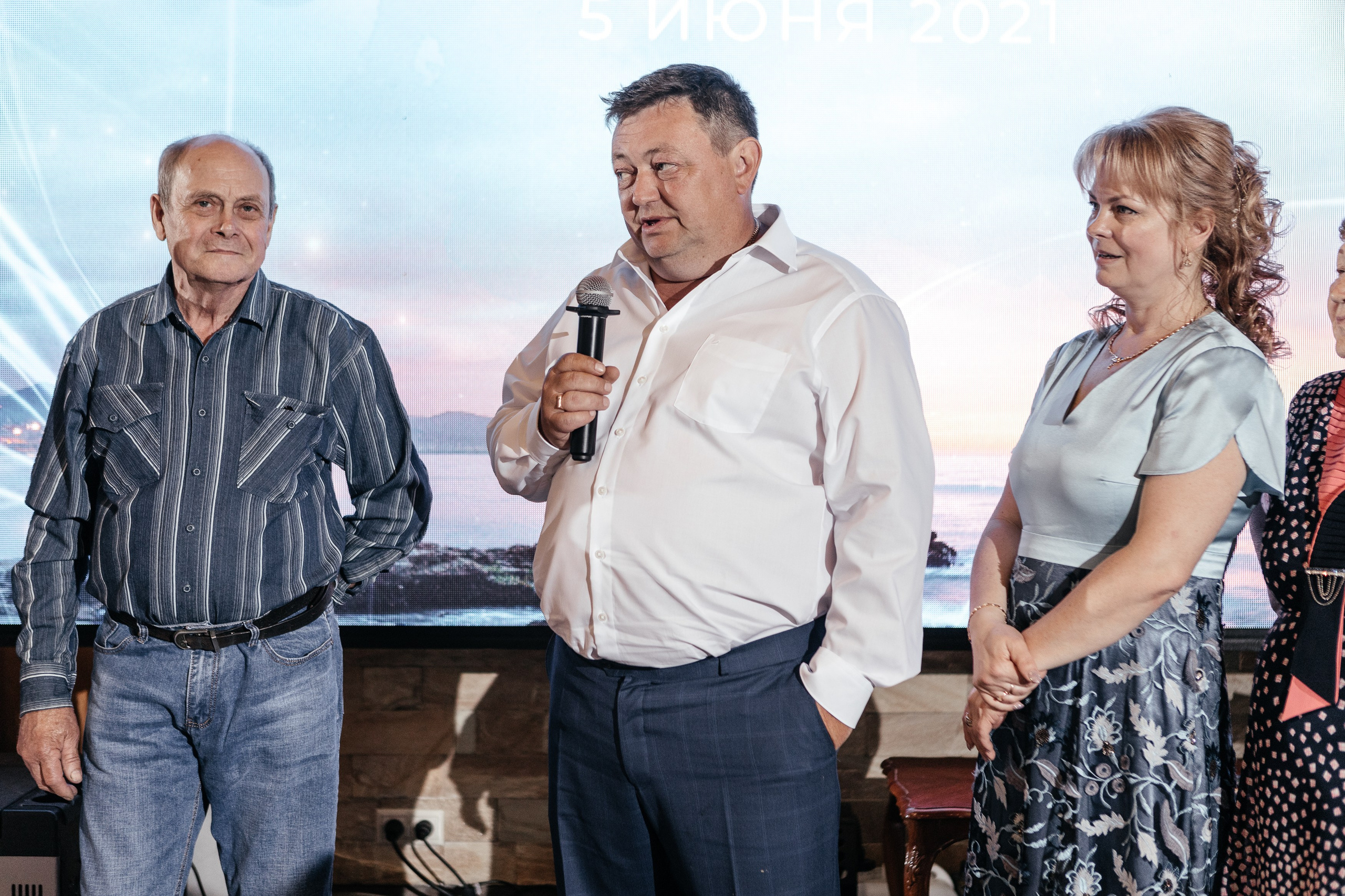 Свадебный фотограф Уфа — Руслан ГабдлисламовЖивые эмоции, красивые кадры, воспоминания на всю жизнь.Работаю по всей Республике Башкортоста. Свадебный фотограф Уфа Руслан Габдлисламов