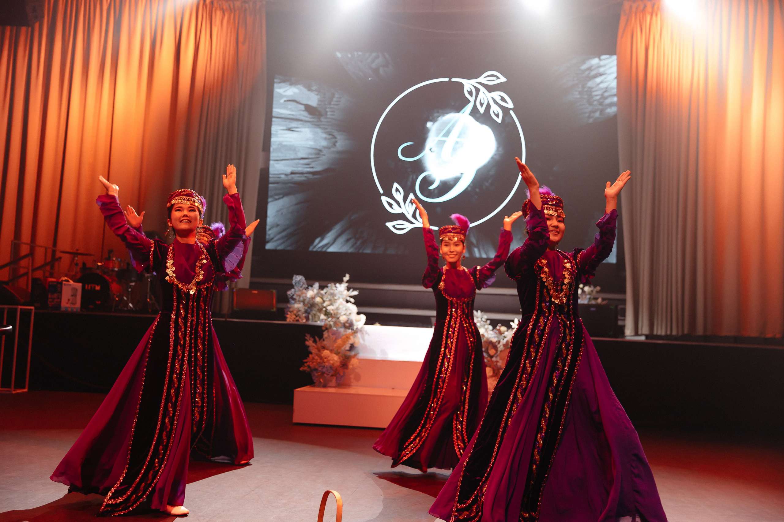 Алибек & Эльвира. Свадебный фотограф Евгений Мирончев