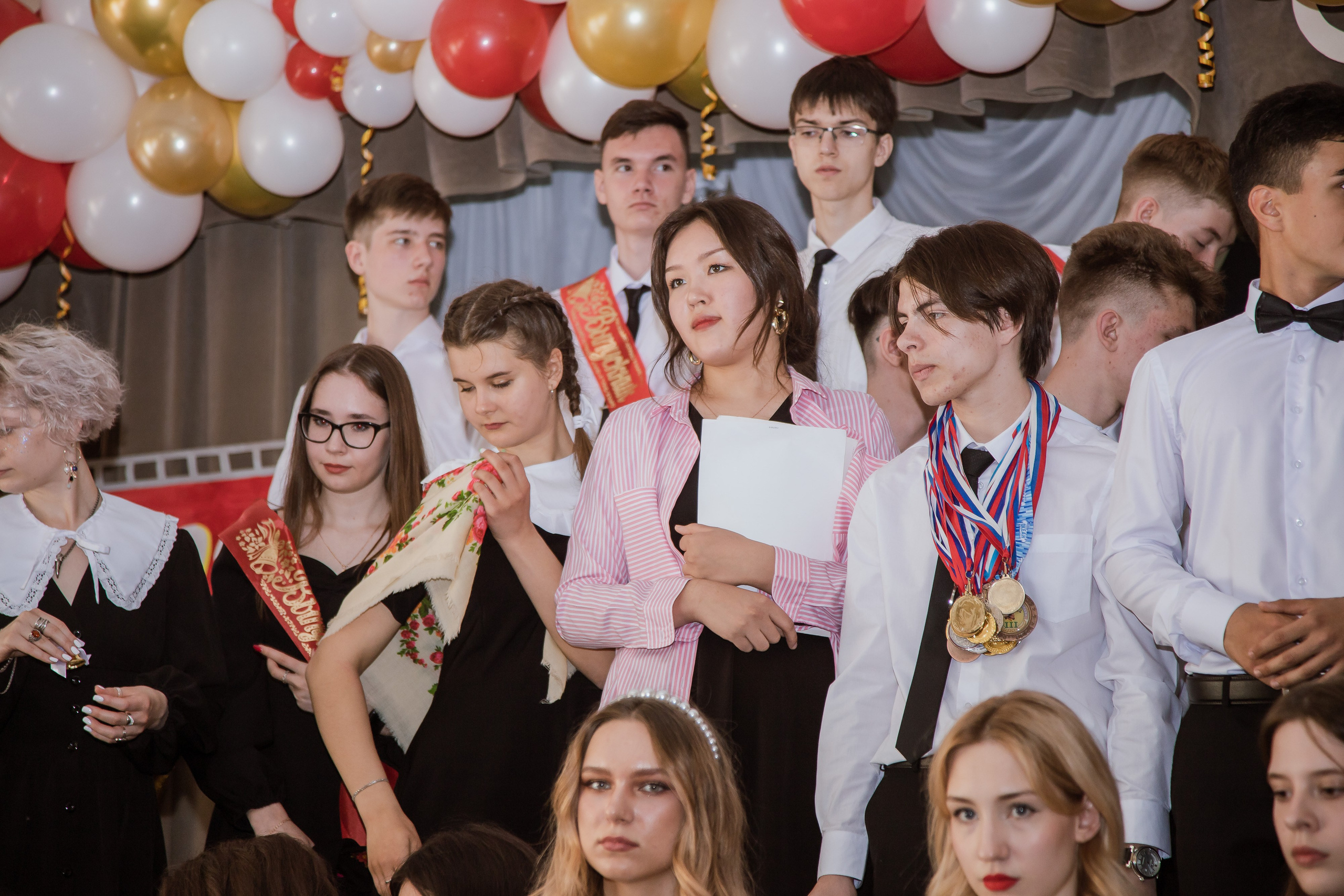 Выпускной. Креативный и женский Фотограф Омске Наталья Лебедева