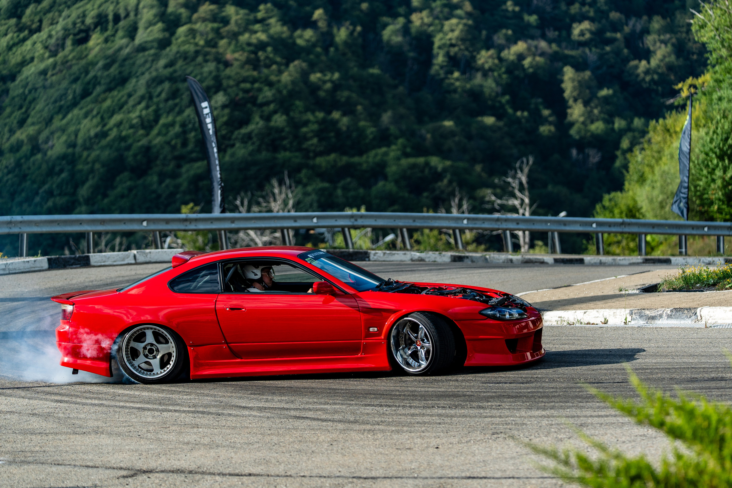 Автомобильные дрифт-гонки в рамках фестиваля Grounded 2024. Репортажный фотограф в Красной Поляне и Сочи Павлюченко Екатерина