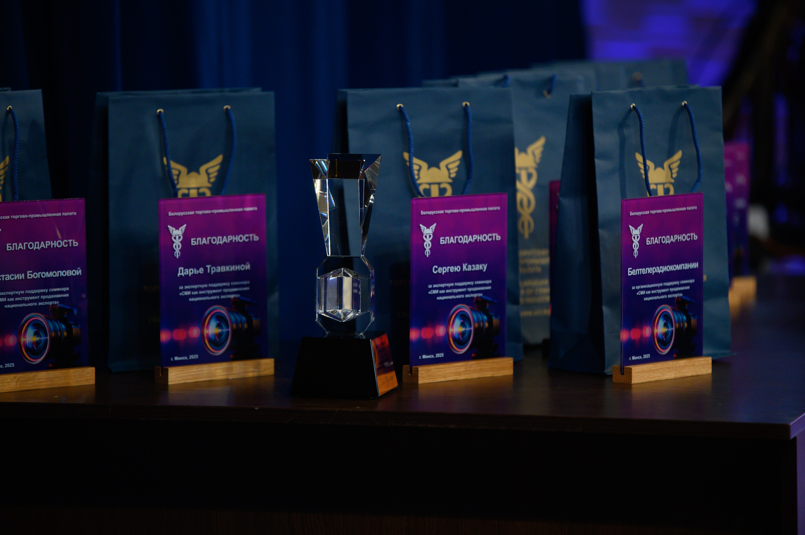 Cci.by. Фотоуслуги, услуги фотографа, фотографирование важных событий