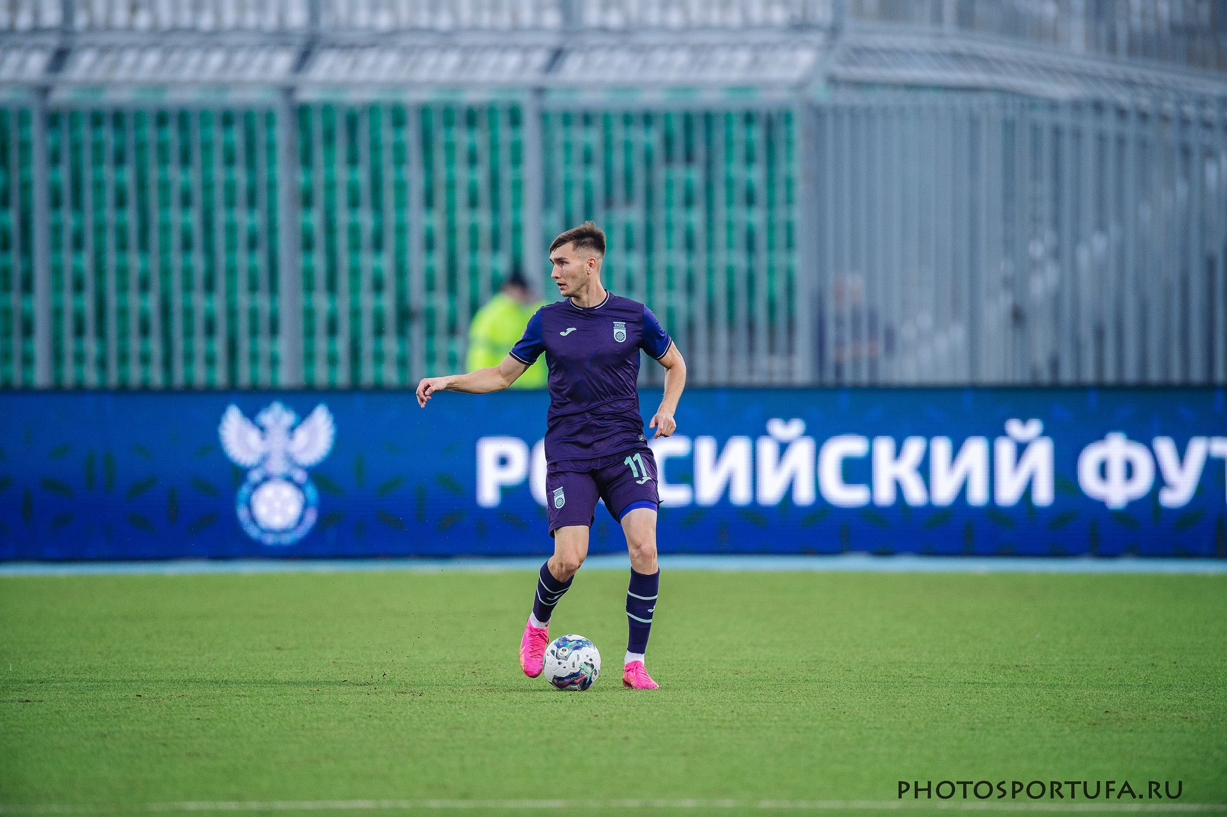 Россия — МЕЛБЕТ — Первая Лига. 4 -й тур «ФК УФА» — ФК «Тюмень». Спортивный фотограф в Уфе Евгений Буров