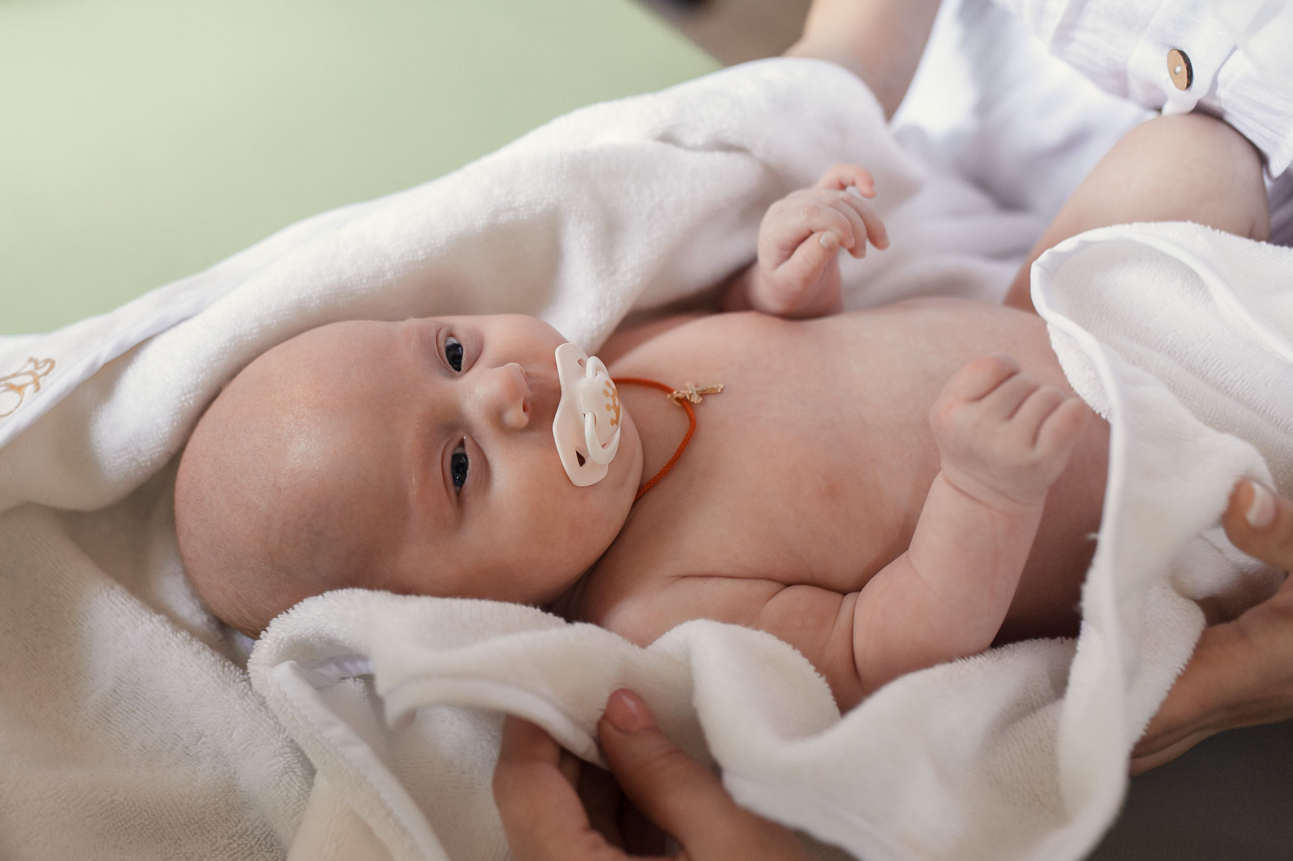Крещение в Храме св. Андрея Боголюбского на Волжском б-р. Профессиональный фотограф в Москве и Мо Мария Шантарёва