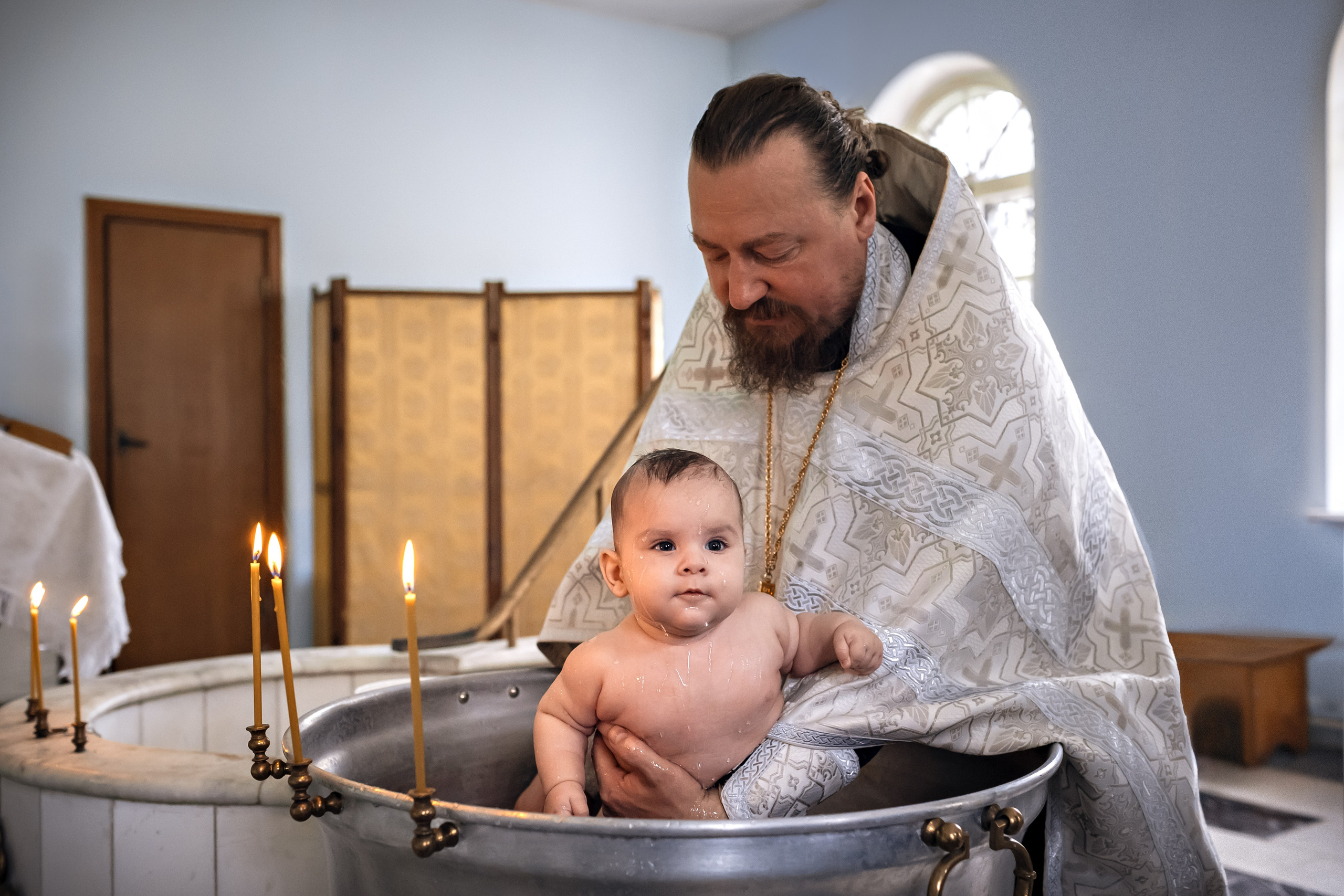 Крещение в Храме Влахернской иконы Божией Матери в Кузьминках. Профессиональный фотограф в Москве и Мо Мария Шантарёва