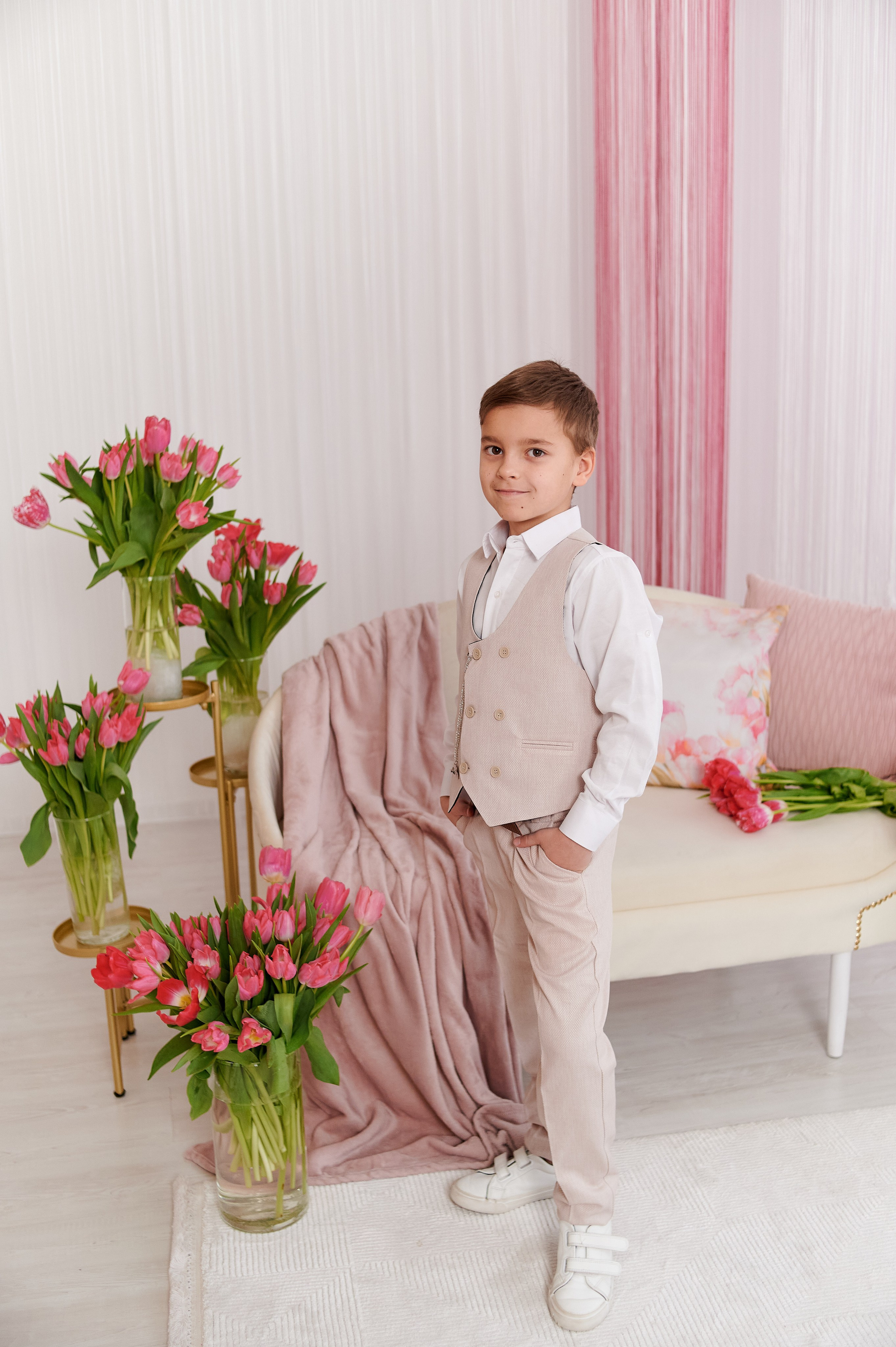 Розовые тюльпаны. Семейный и детский фотограф в г. Ногинске Ангелина Хасанова