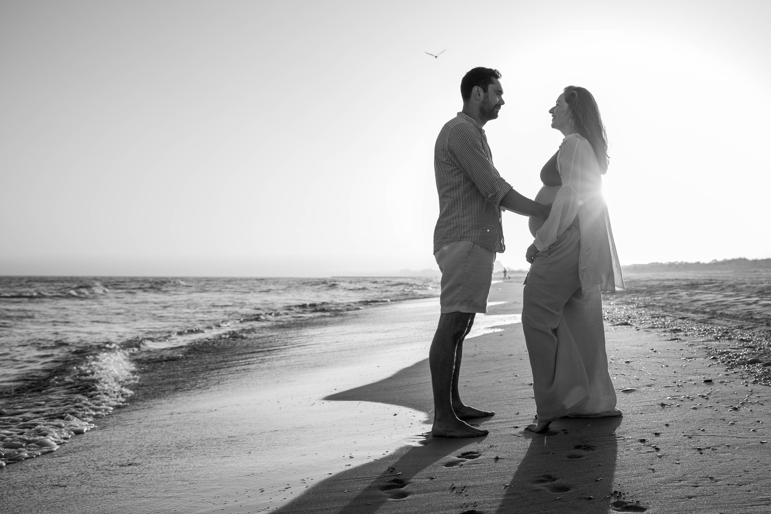 An Ocean of Love and Anticipation. Professional Photographer in Portugal. Oksana Lomnova