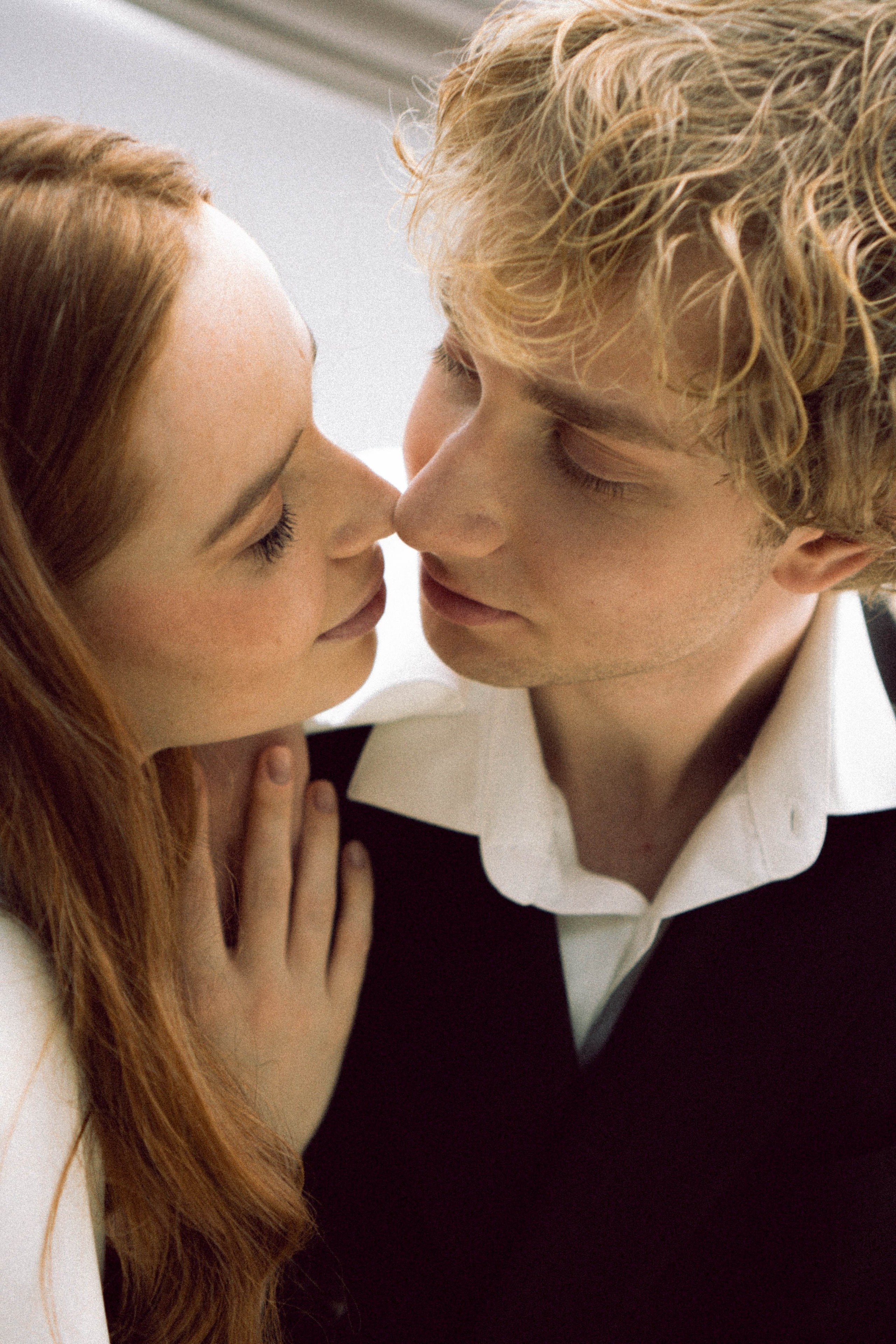 СВАДЕБНАЯ СЬЕМКА В ОТЕЛЕ. СБОРЫ ЖЕНИХА И НЕВЕСТЫ И ТАКЖЕ ТОР И ПОДГОТОВКА К ПРОГУЛКЕ. Профессиональный фотограф, Санкт-Петербург — Виктория Богомолова